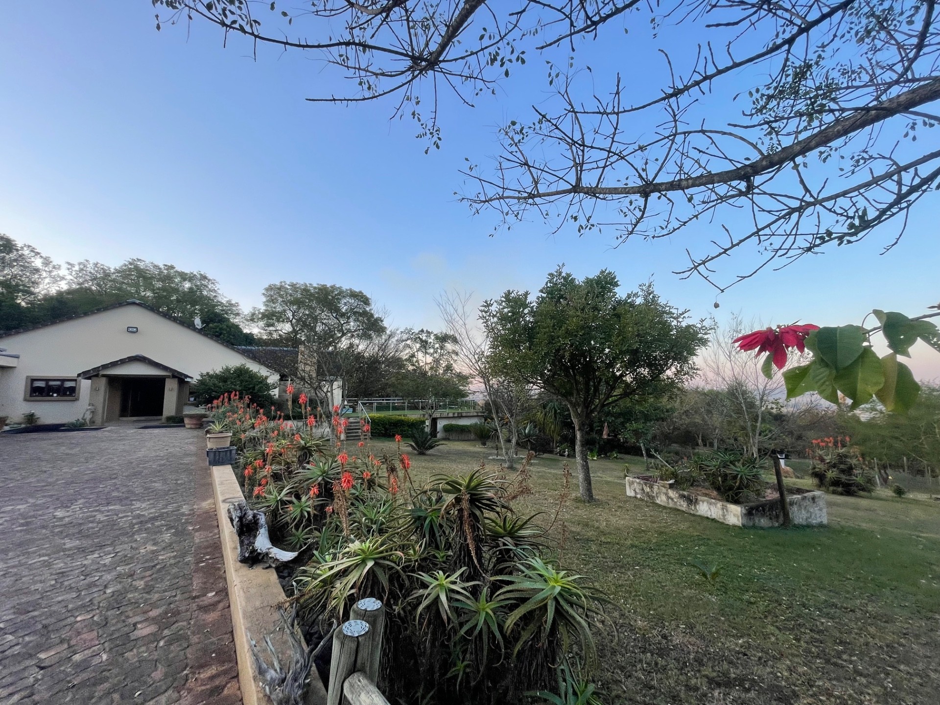 House for sale in White River Estates, White River, 898 m²