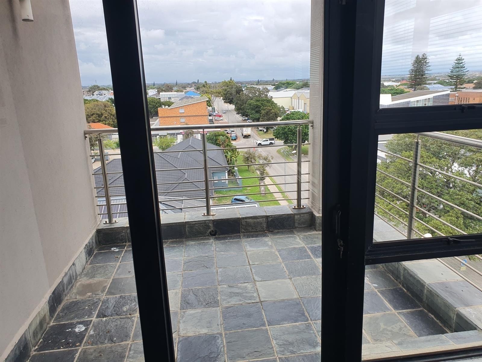 Office For Sale in Newton Park, Port Elizabeth