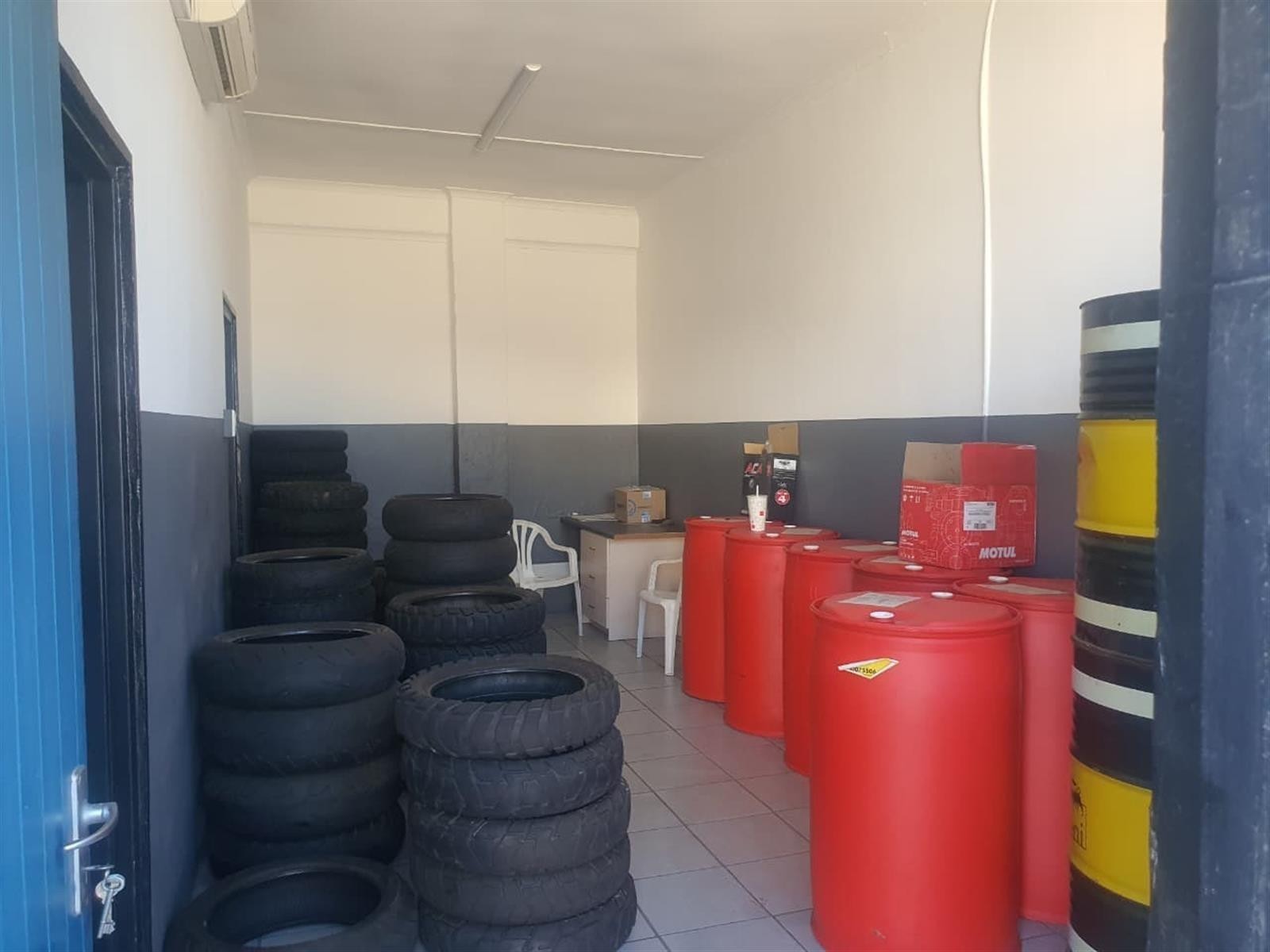 Warehouse For Sale in Deal Party, Port Elizabeth 5