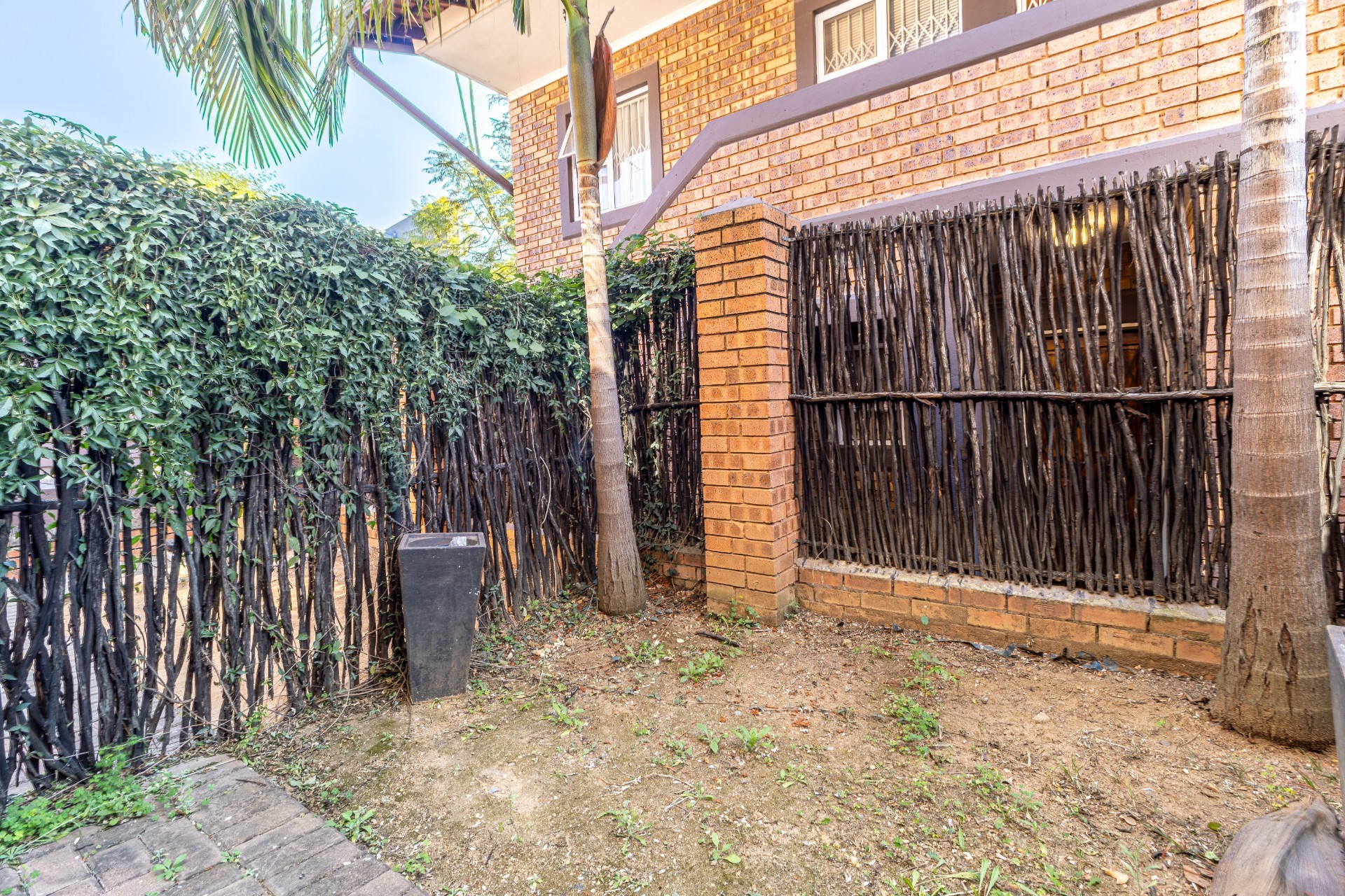 Duplex for sale in Lyndhurst, Johannesburg, 63 m²