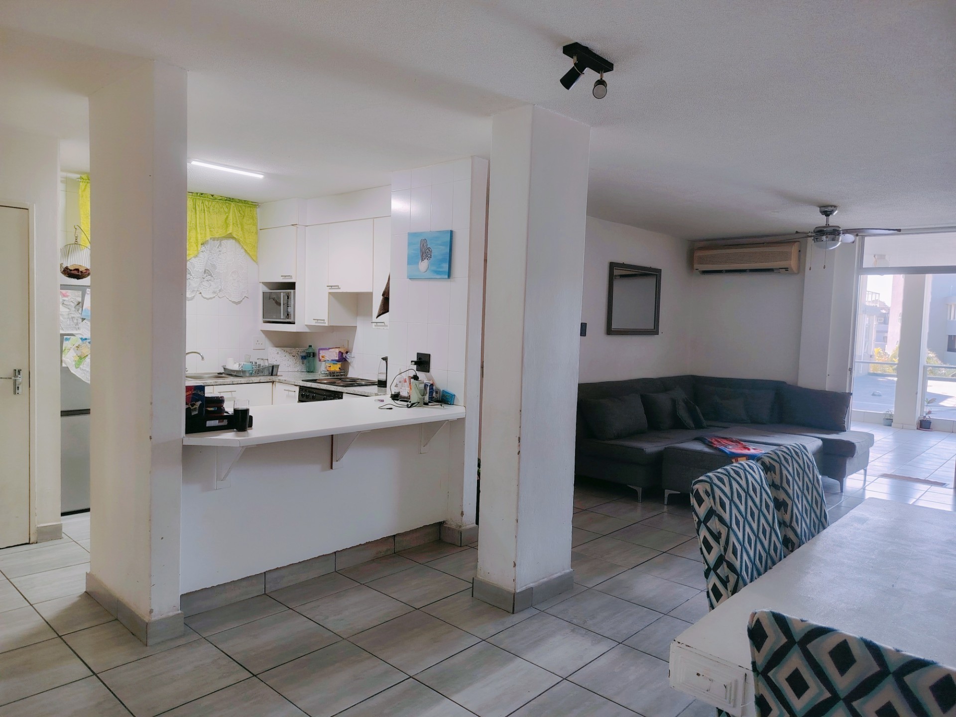 Apartment for sale in Margate, KwaZulu Natal, 57 m²