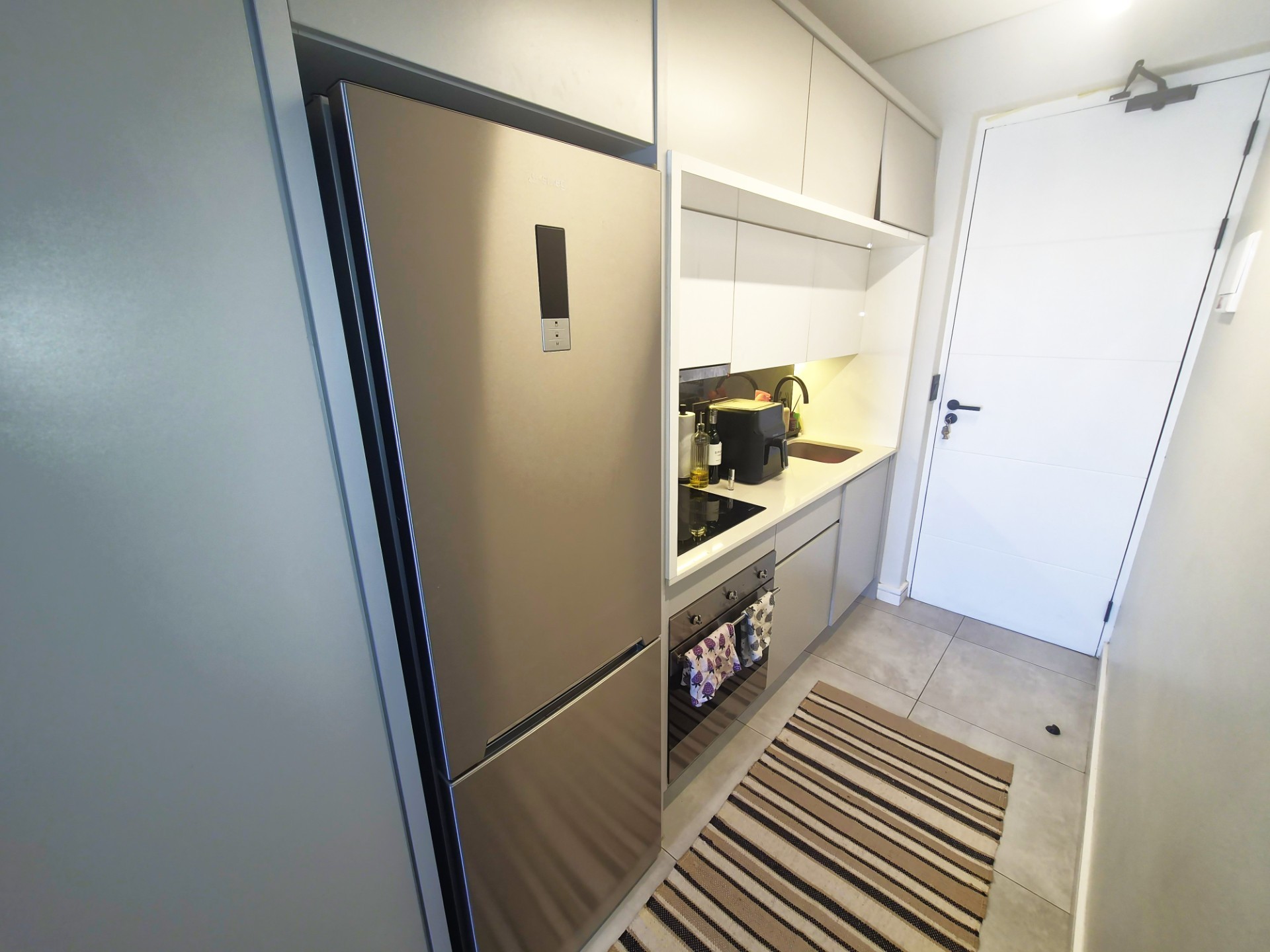 Apartment for rent in Waterfall, Midrand, 35 m²