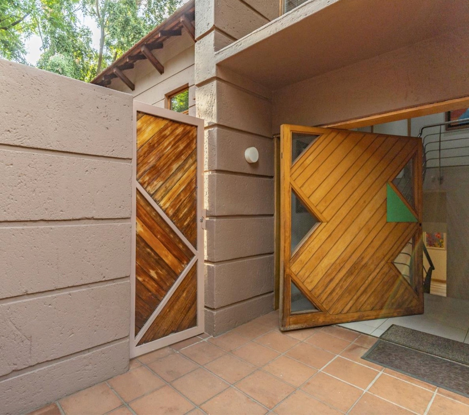 House for sale in Muckleneuk, Pretoria, 586 m²