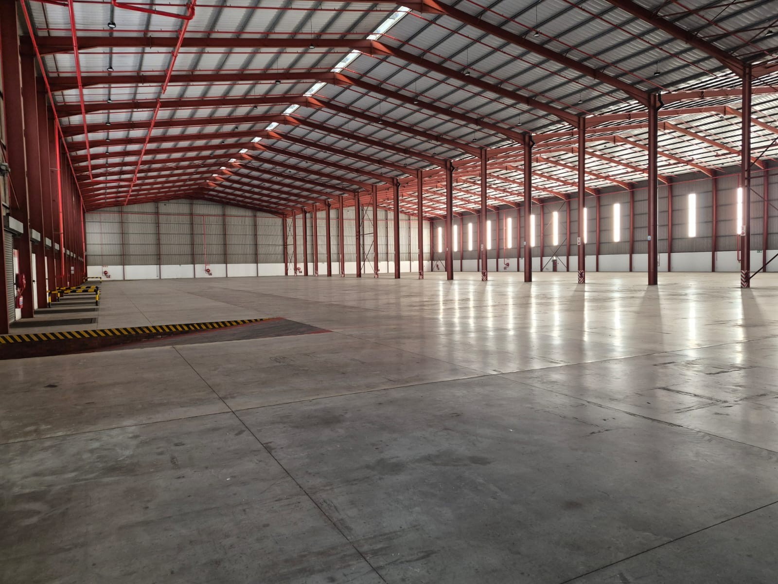 Warehouse for rent in Deal Party, Port Elizabeth, 140 Burman Road, Deal Party, Port Elizabeth, Eastern Cape, 10187 m²
