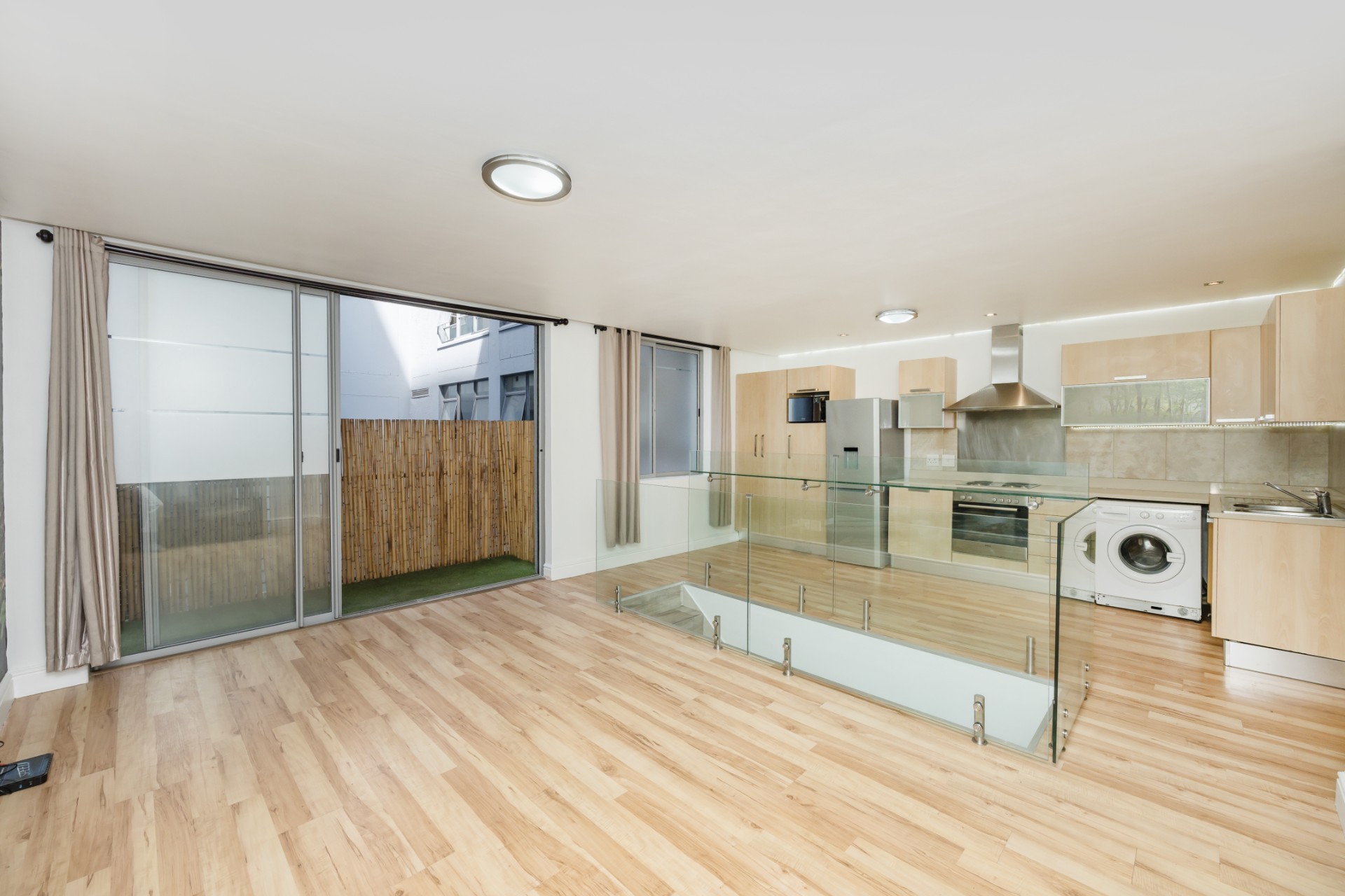 Unfurnished 2 Bed 2 Bath in Greenmarket Place 2