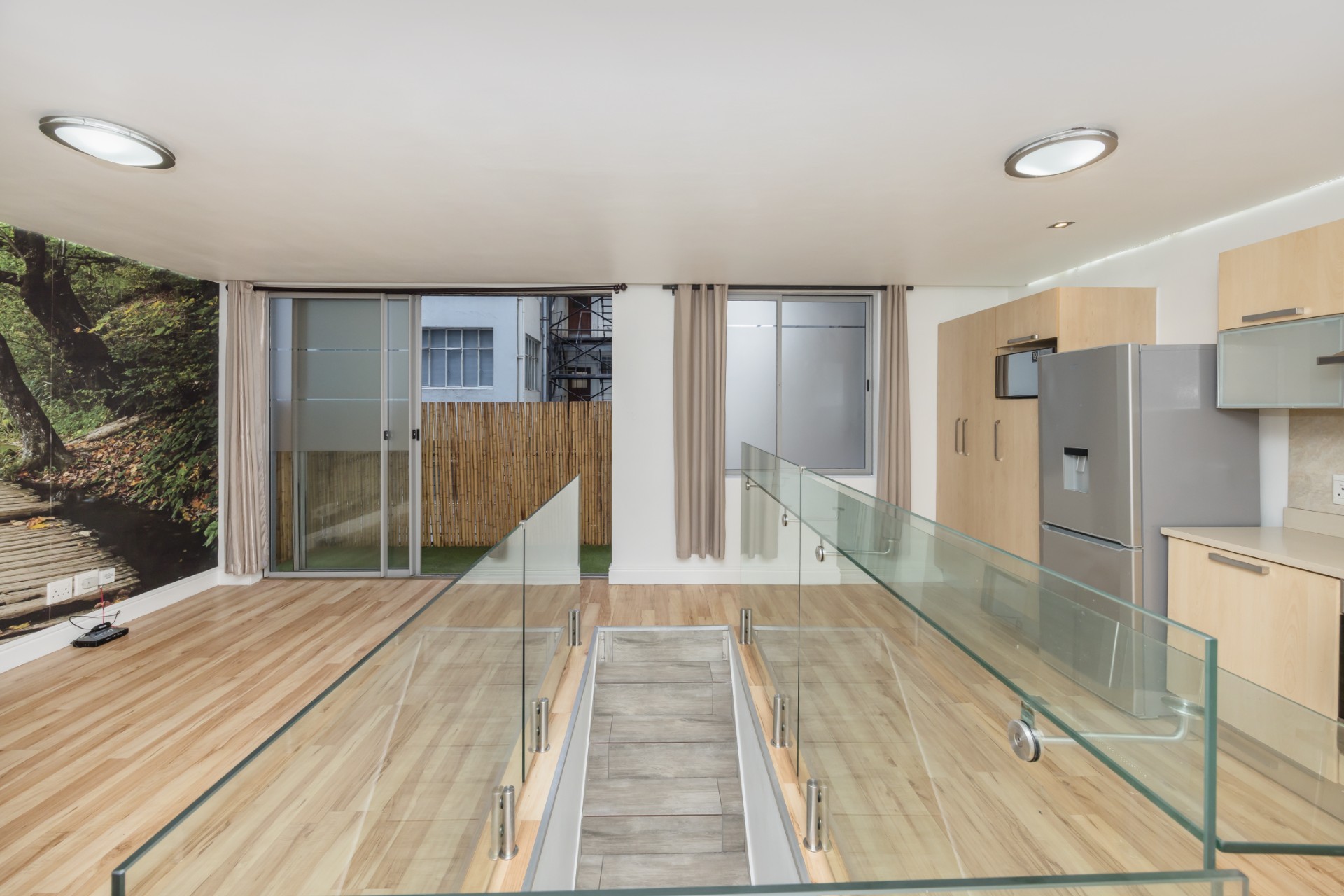 Unfurnished 2 Bed 2 Bath in Greenmarket Place 4