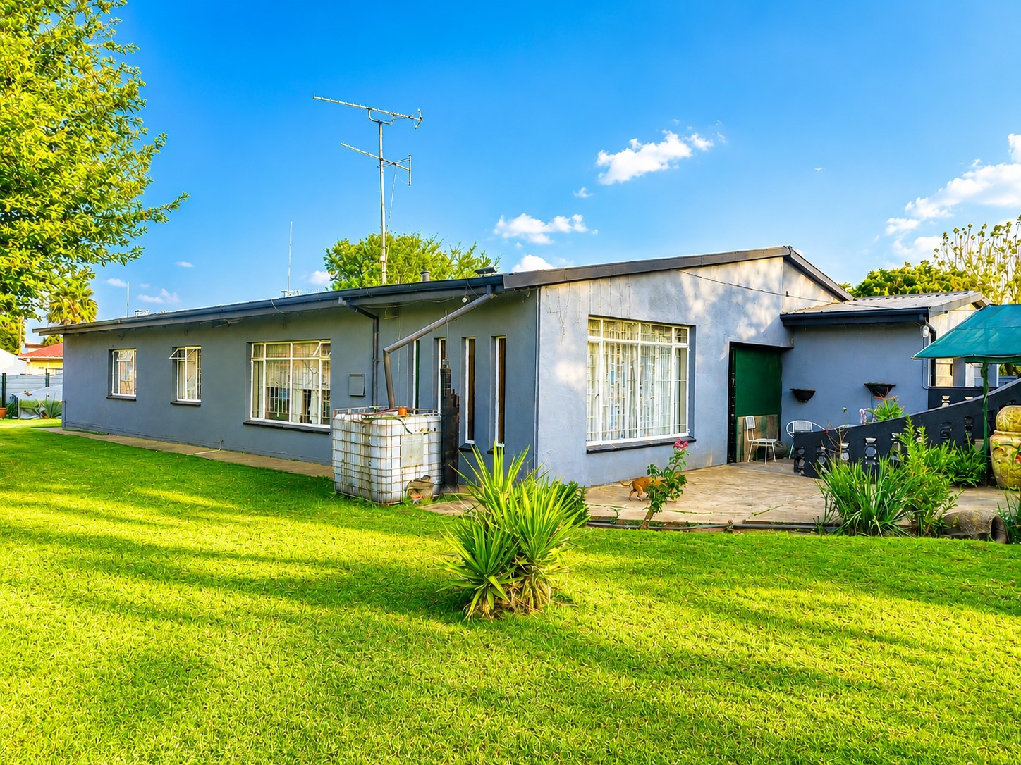 House For Sale in Sonland Park, Vereeniging