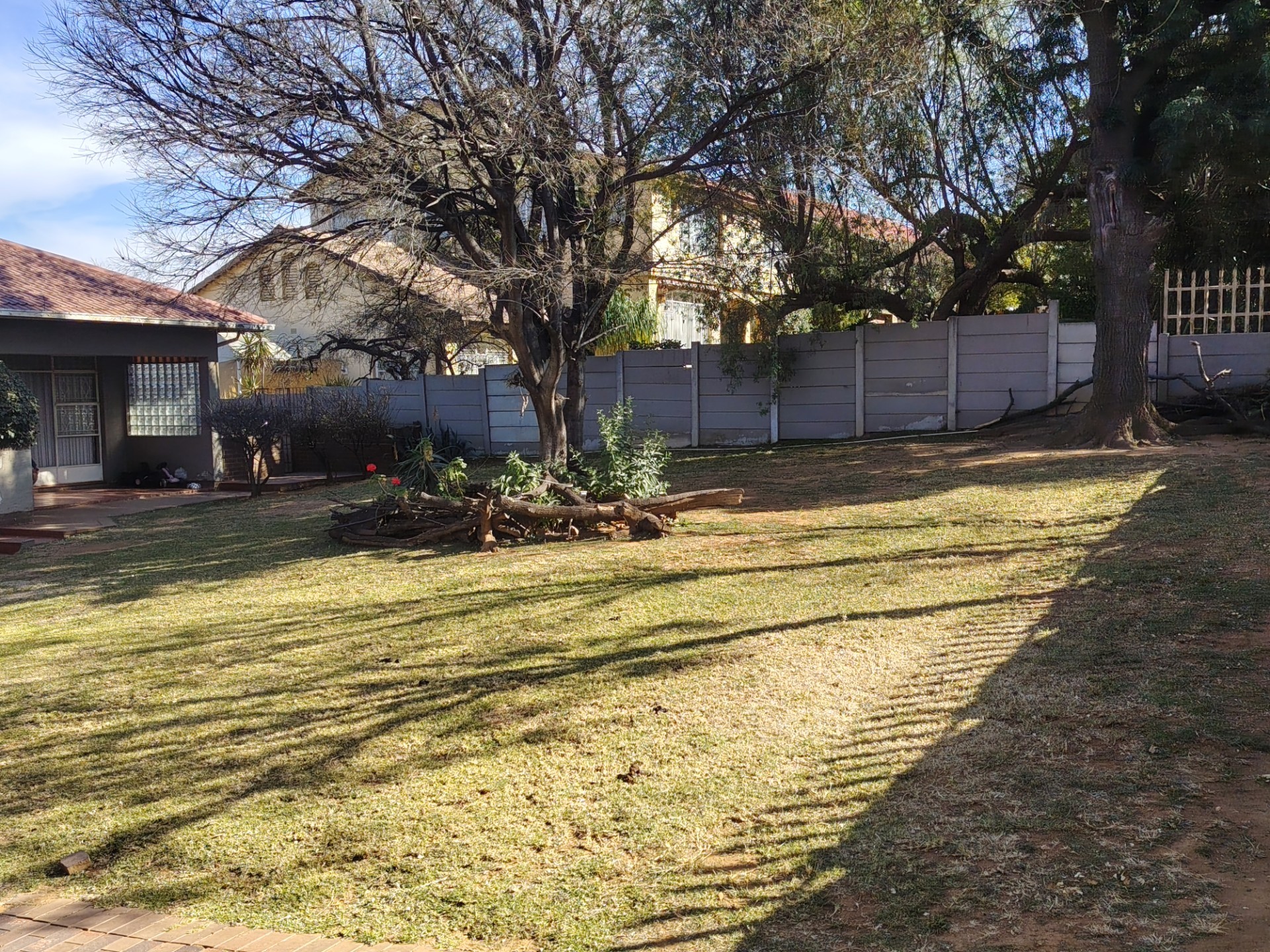 House for sale in Winchester Hills, Johannesburg, 880 m²