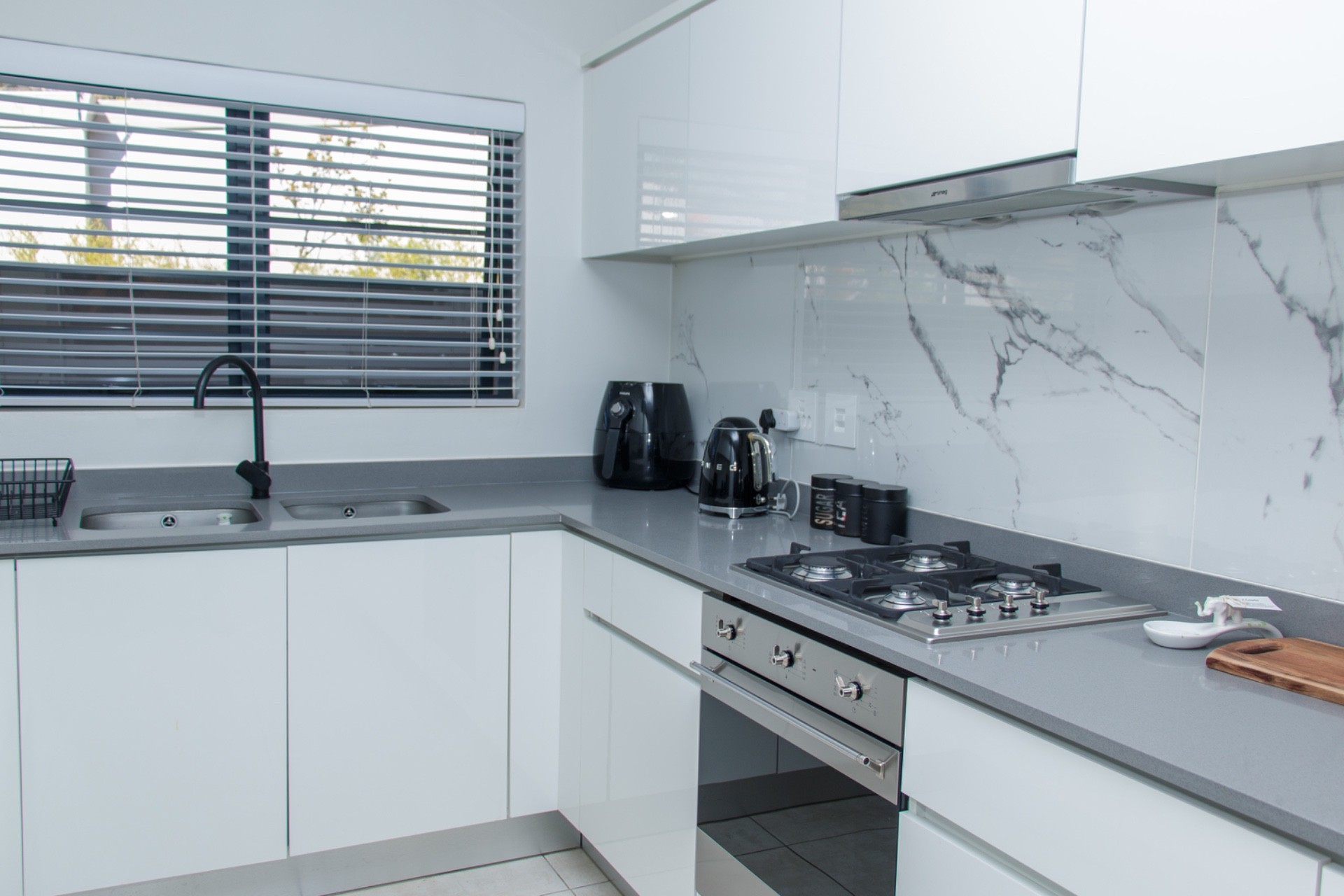 Apartment for sale in Waterfall, Midrand, 119 m²