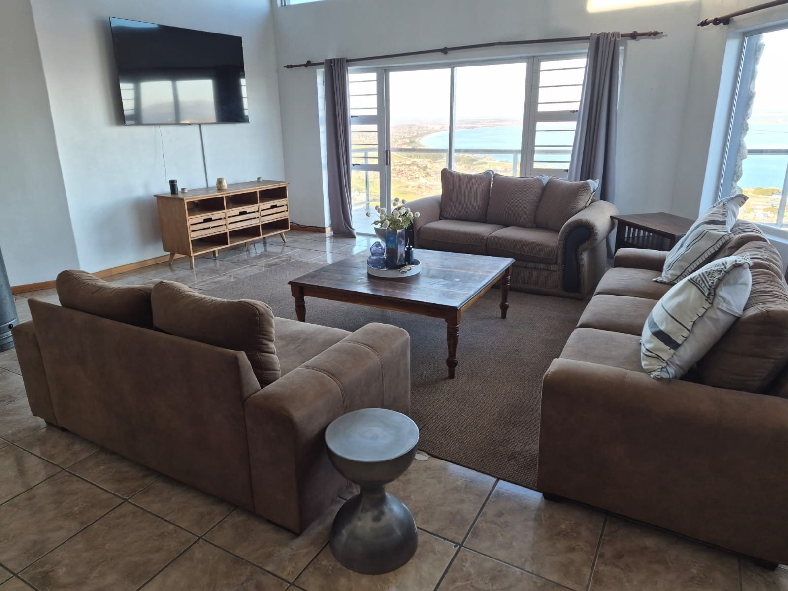 House for rent in Saldanha Heights, Saldanha, 1001 m²