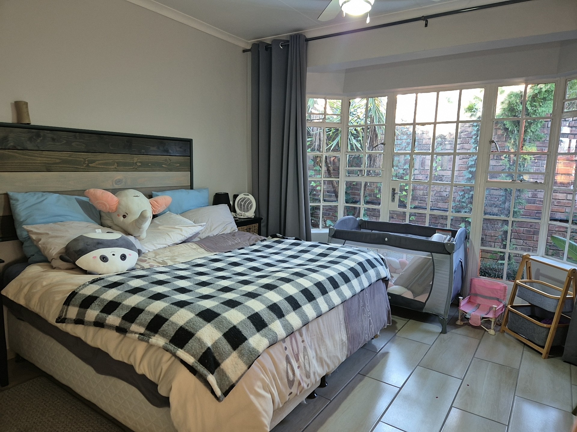 House for sale in Grimbeeck Park, Potchefstroom, North West, 1338 m²