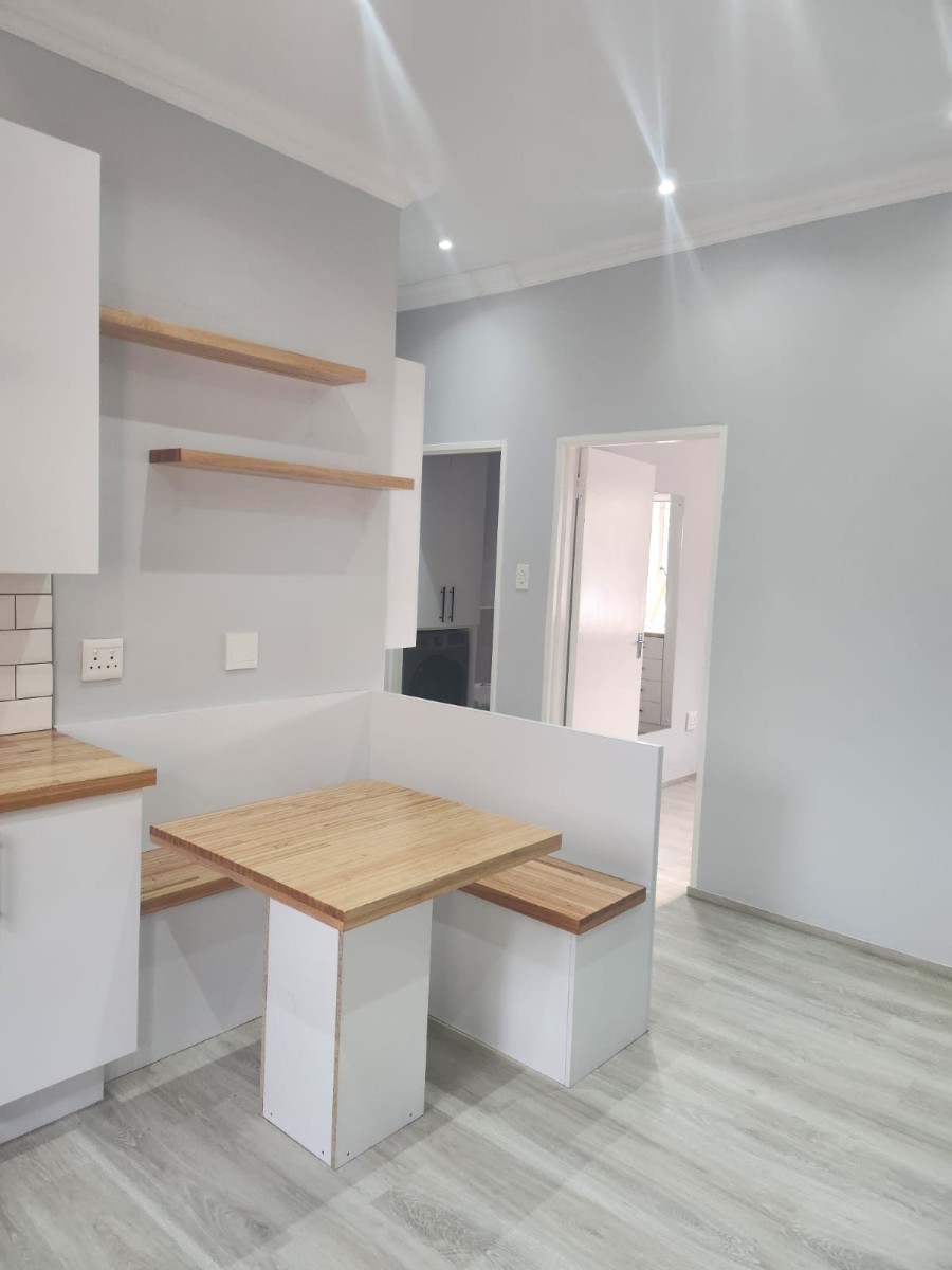 Apartment for sale in Selection Park, Springs, 43 m²