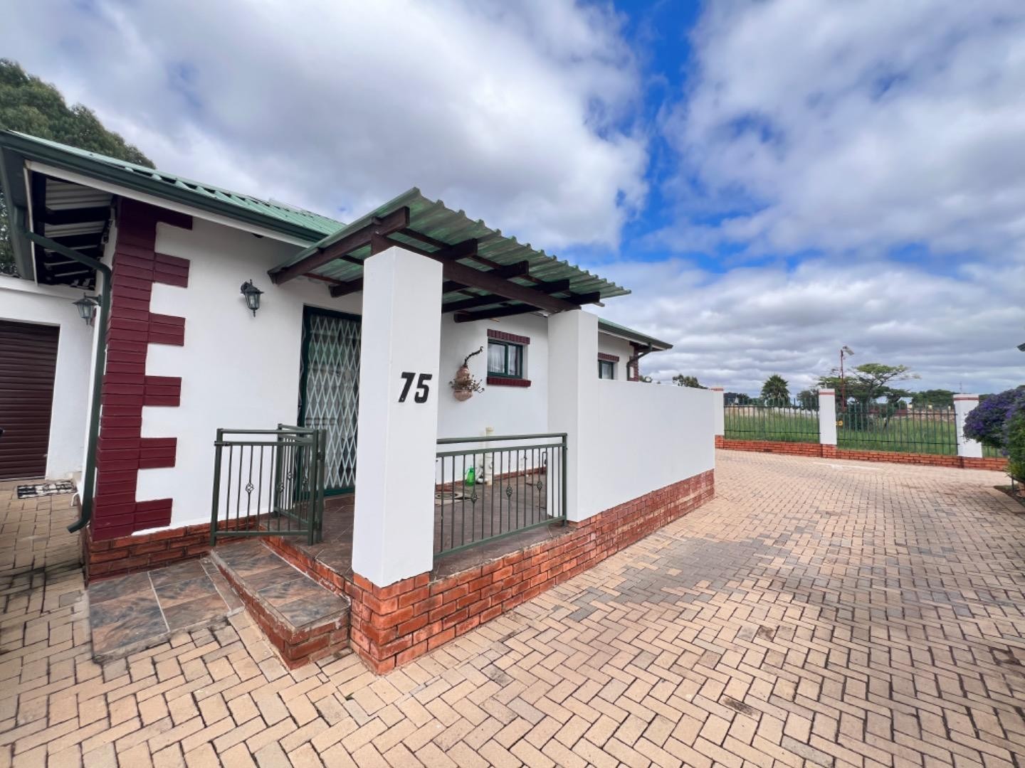 Townhouse for sale in Cullinan, 80 m²