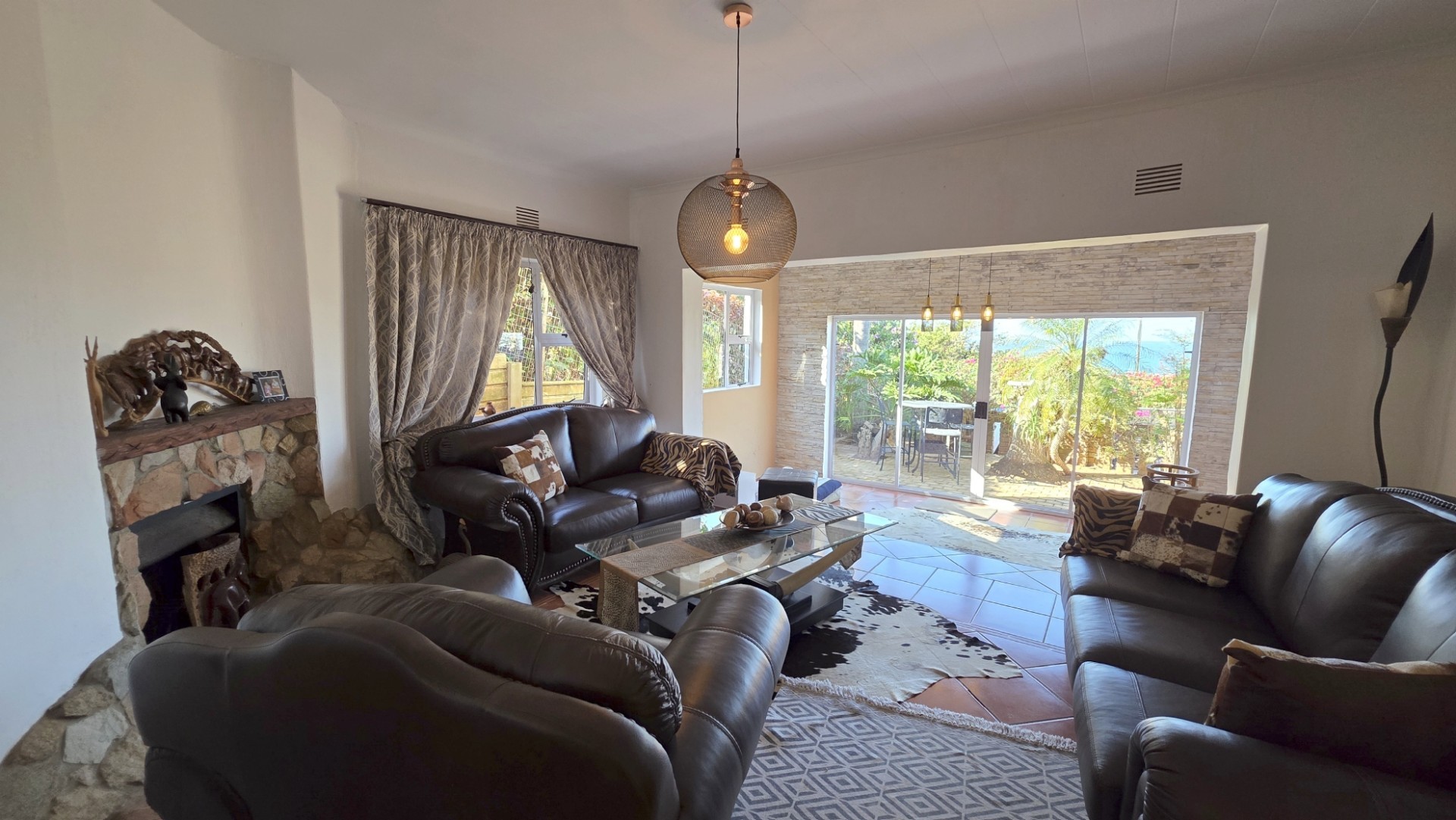 House for sale in Ramsgate, Margate, KwaZulu Natal, 1152 m²
