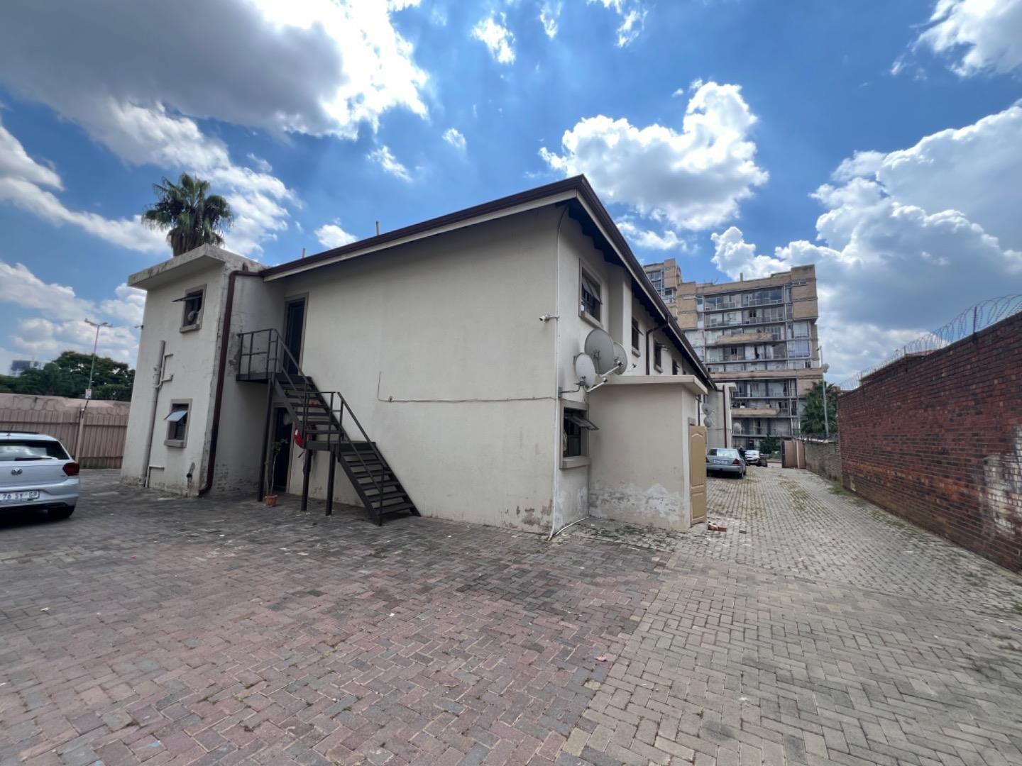 Commercial Property for sale in Sunnyside, Pretoria, 690 m²