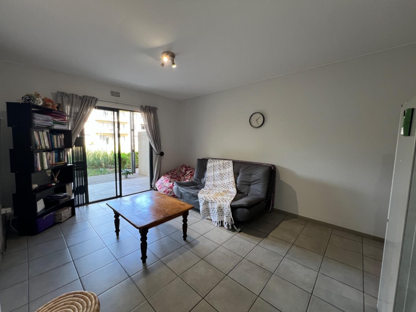 Apartment for sale in Clubview, Centurion, 66 m²