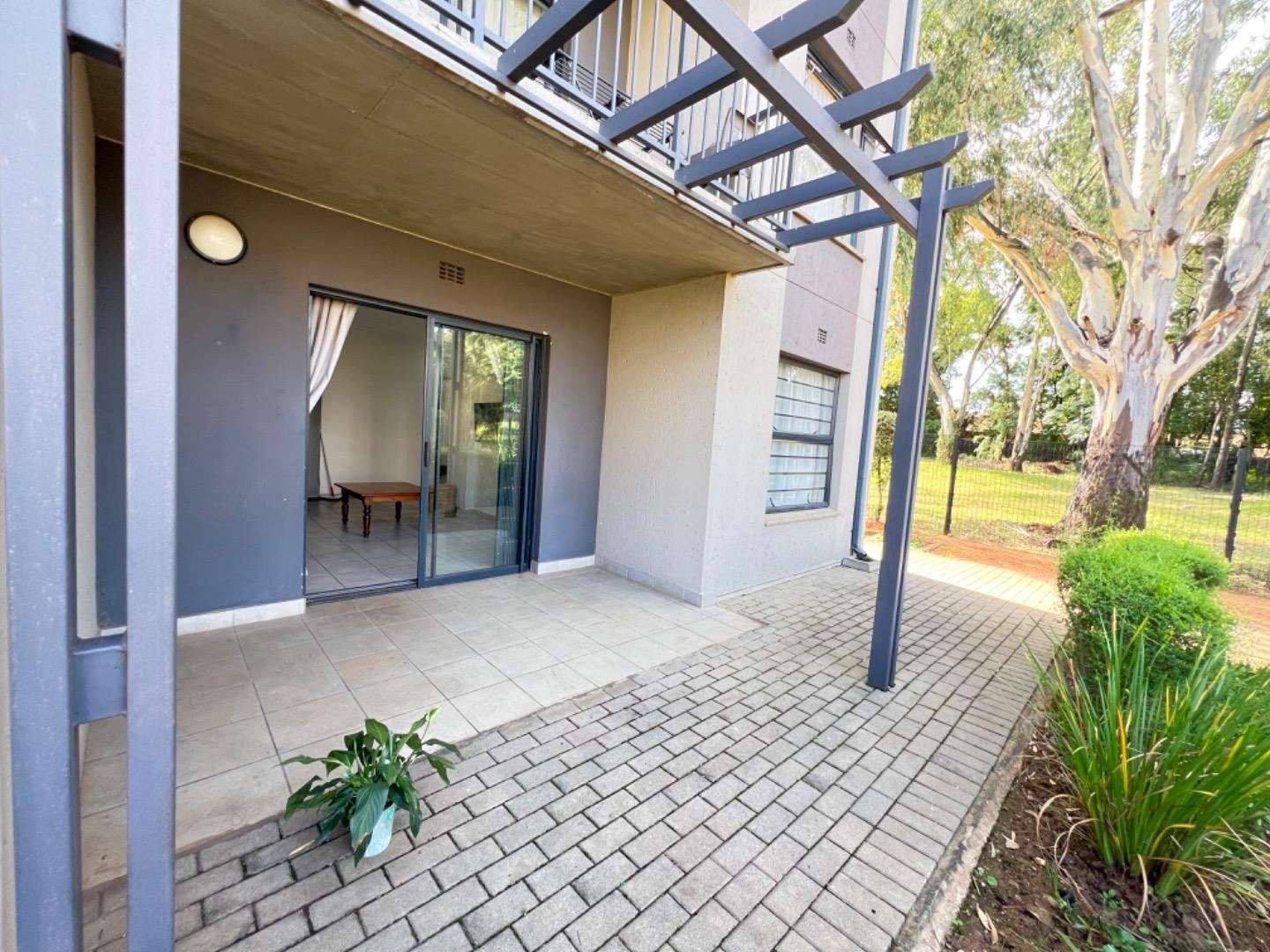 Apartment for sale in Clubview, Centurion, 66 m²