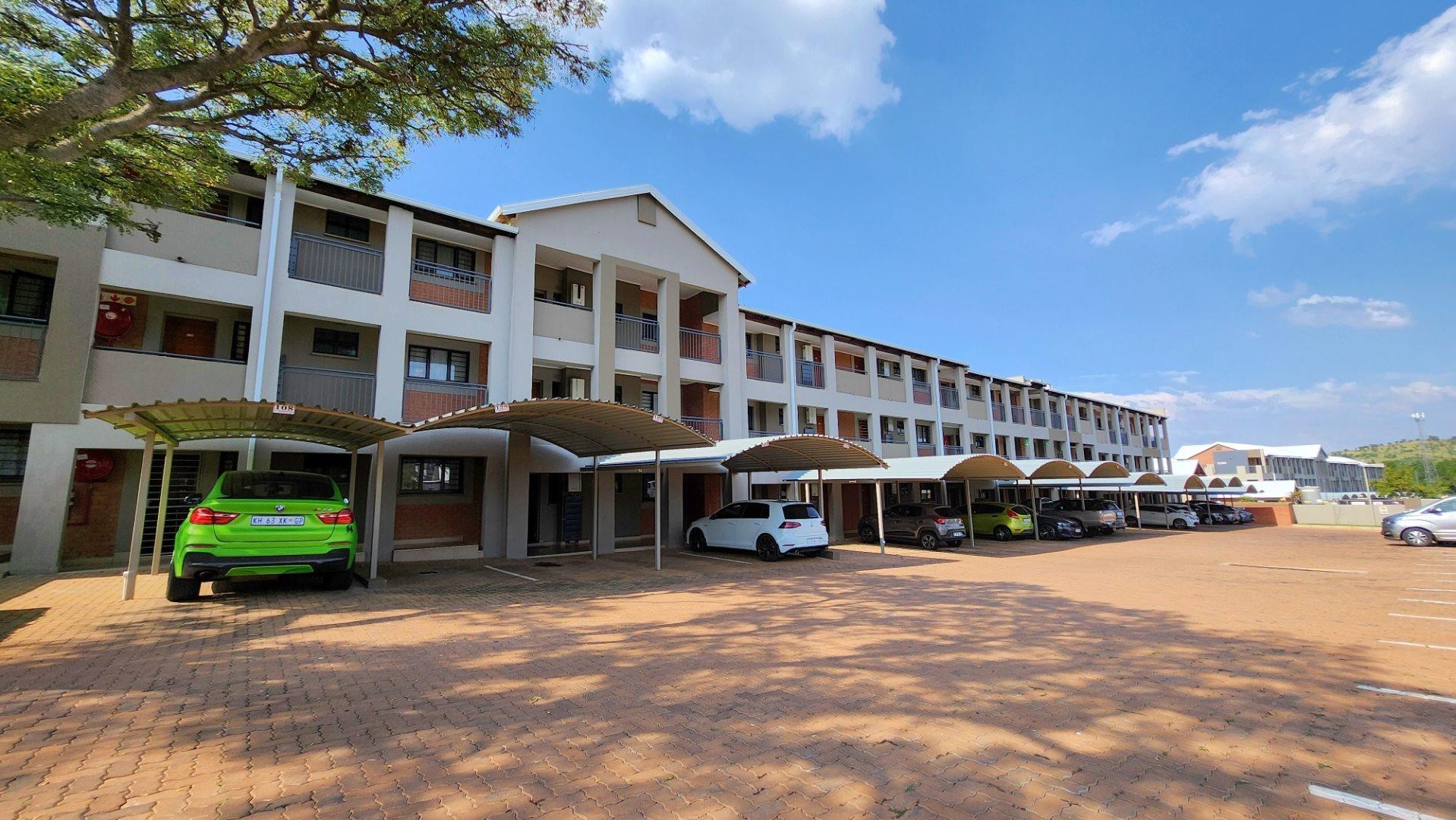 Apartment for sale in Montana, Pretoria, 76 m²