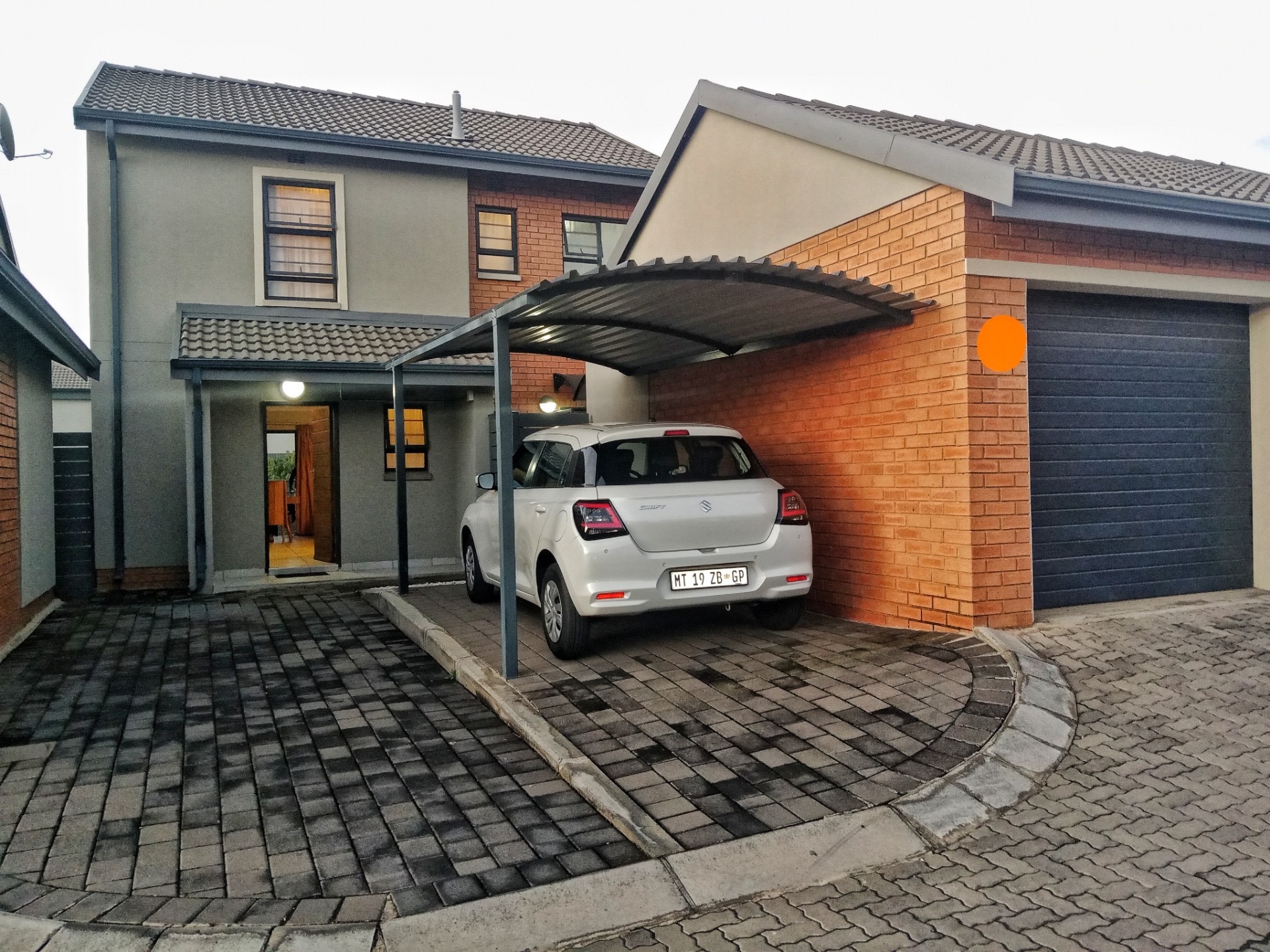 Duplex for sale in Zambezi Manor Lifestyle Estate, Pretoria, 144 m²