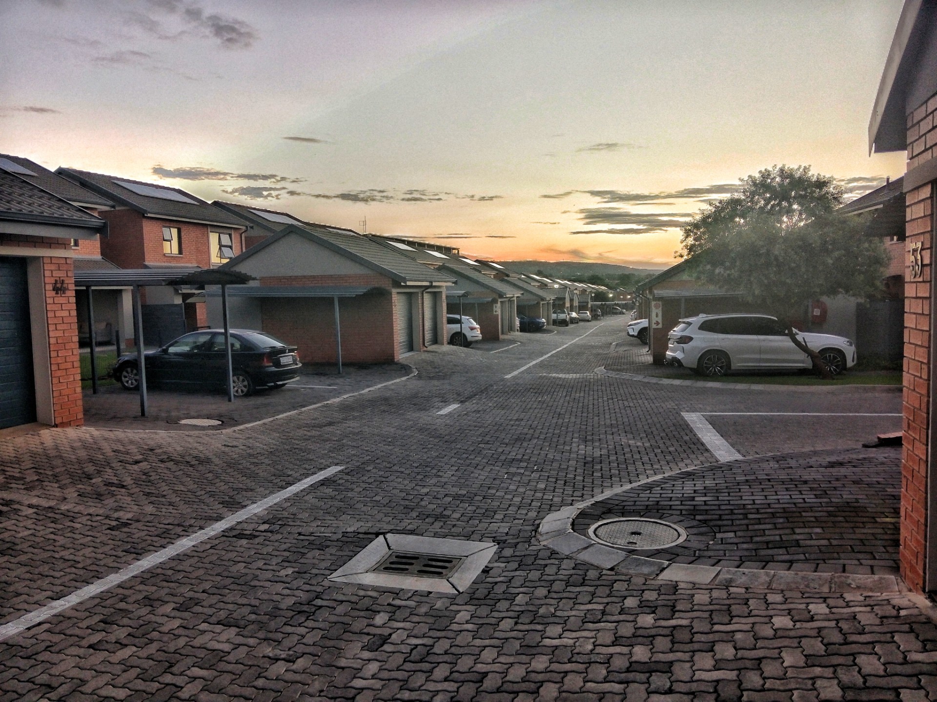 Duplex for sale in Zambezi Manor Lifestyle Estate, Pretoria, 144 m²