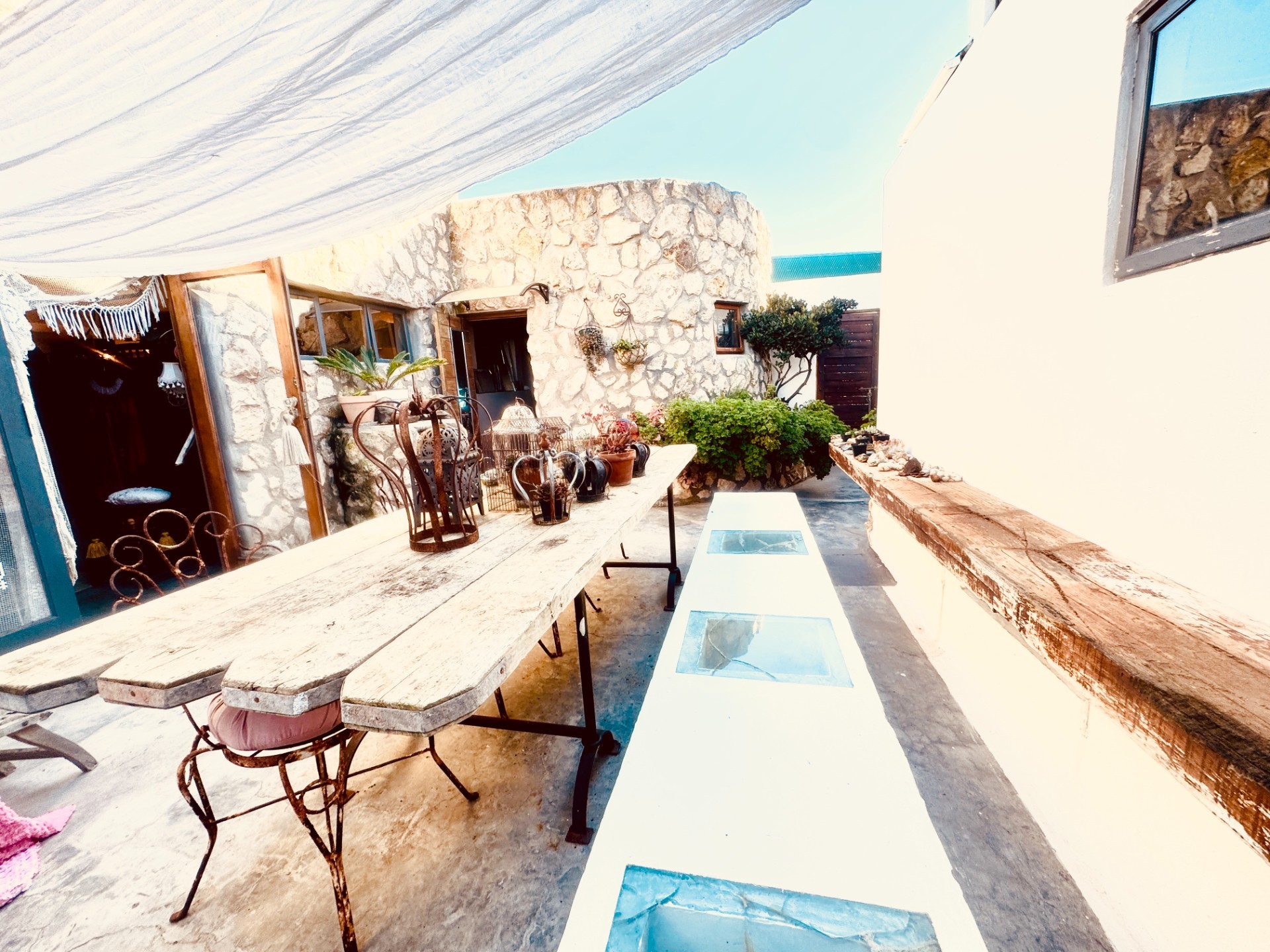 House for sale in Jacobsbaai, 1131 m²