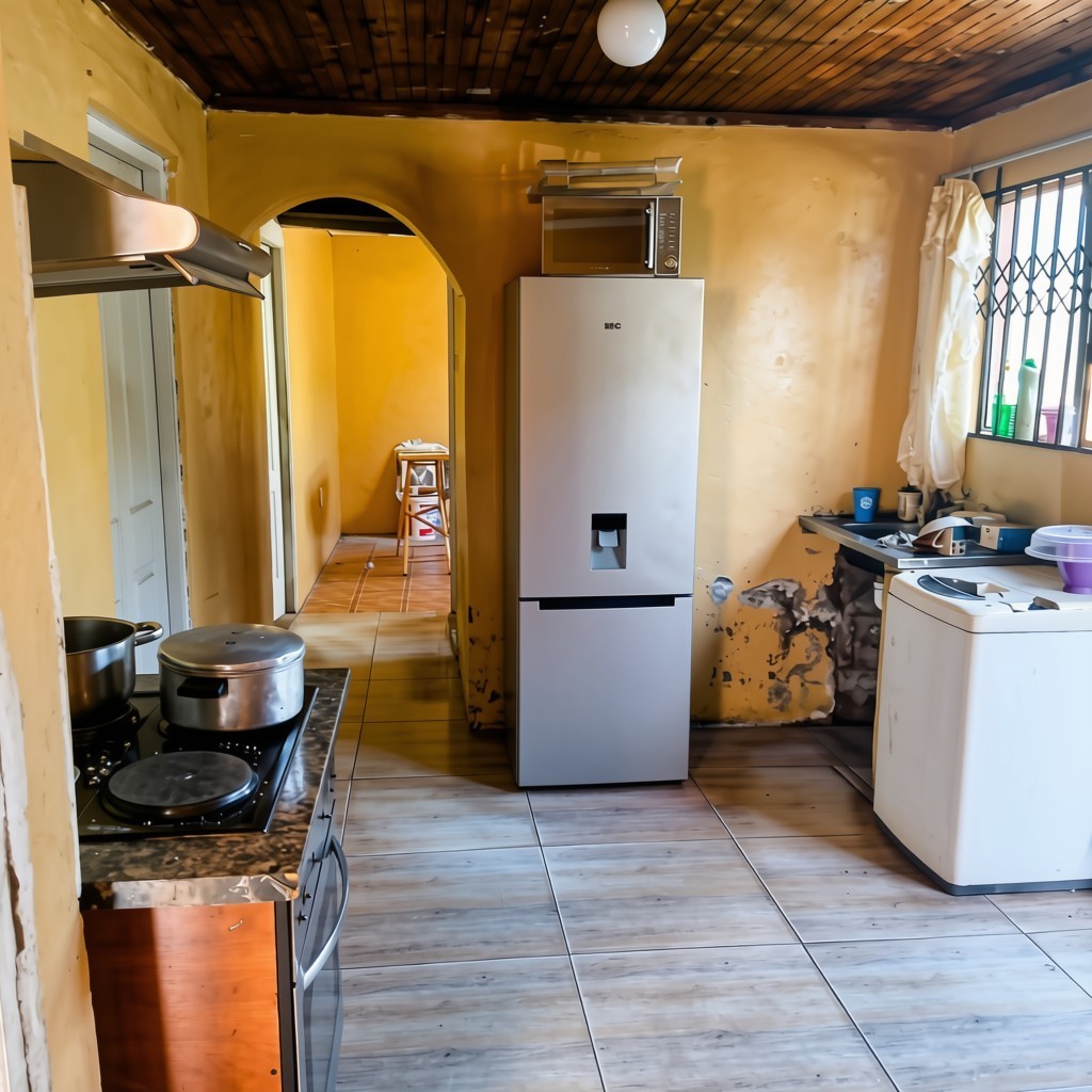 House for sale in Motherwell Nu 2, Motherwell, Port Elizabeth, 105 m²