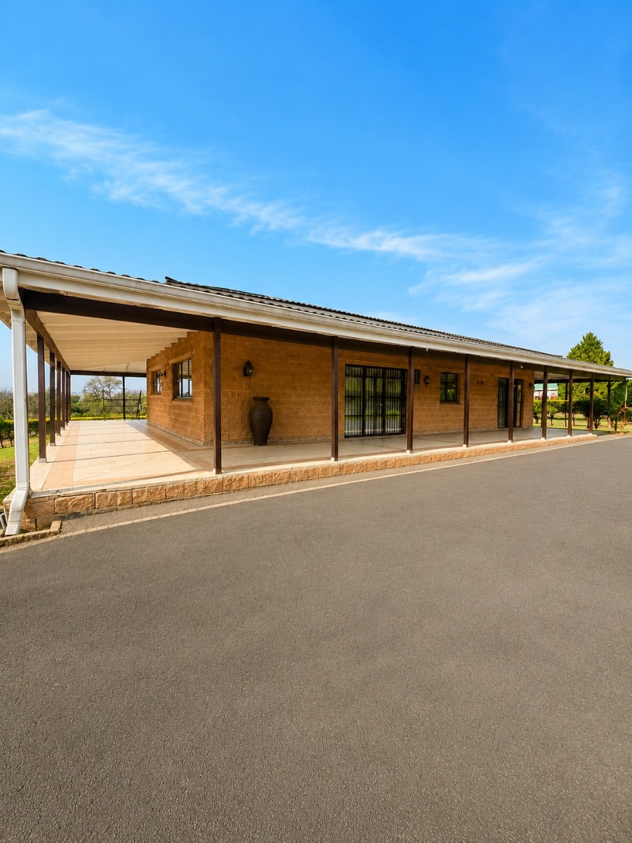 Small Holding for sale in Ashburton, Pietermaritzburg, KwaZulu Natal, 20008 m²