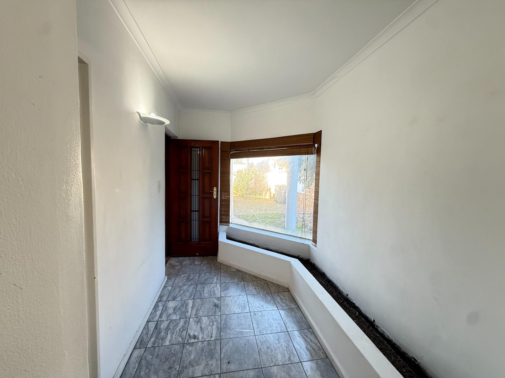 House for sale in Welgelegen, Parow, 162 m²