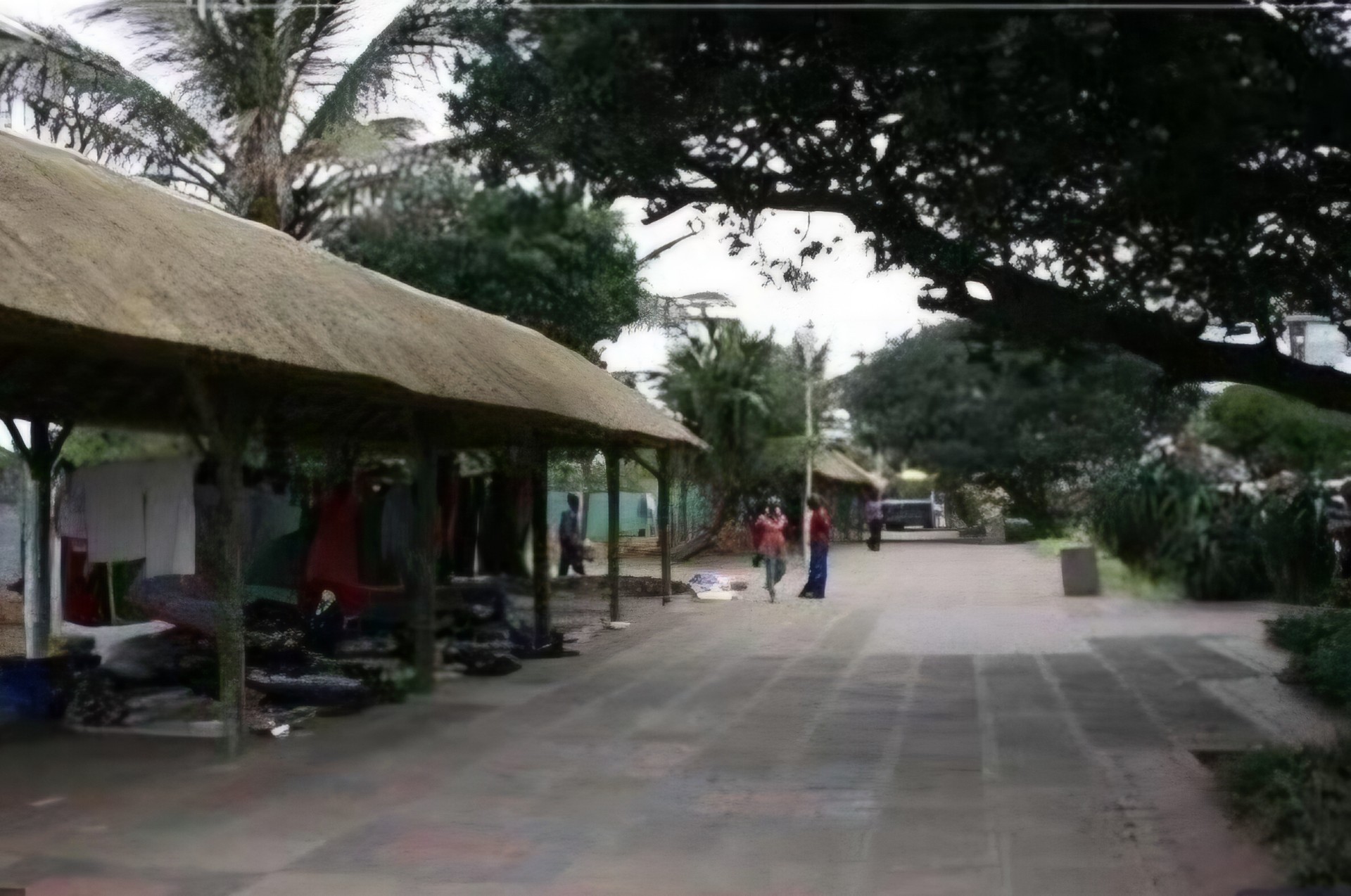 Complex for sale in Amanzimtoti, KwaZulu Natal