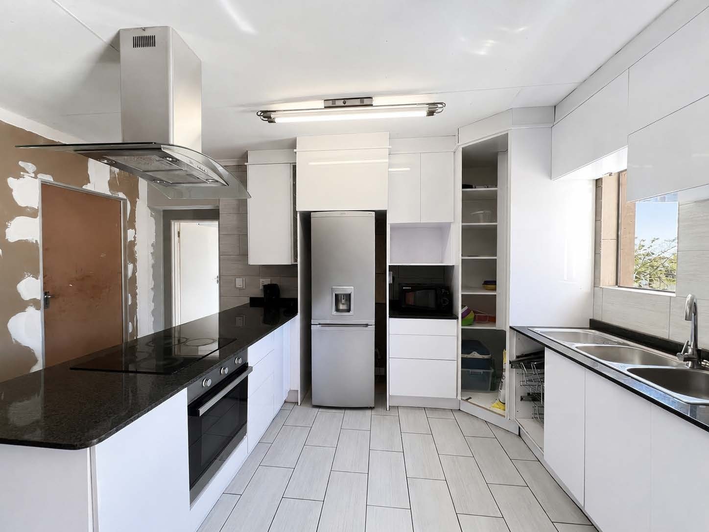 Apartment for sale in Stonehenge, Nelspruit, 83 m²