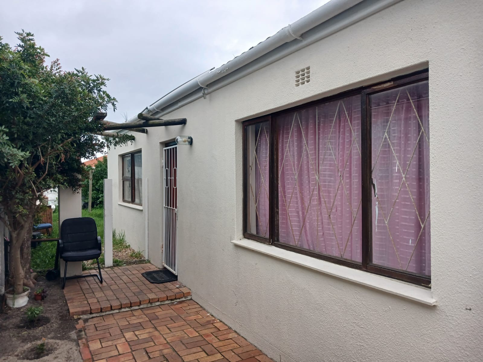 House for sale in Scottsdene, Kraaifontein, 340 m²