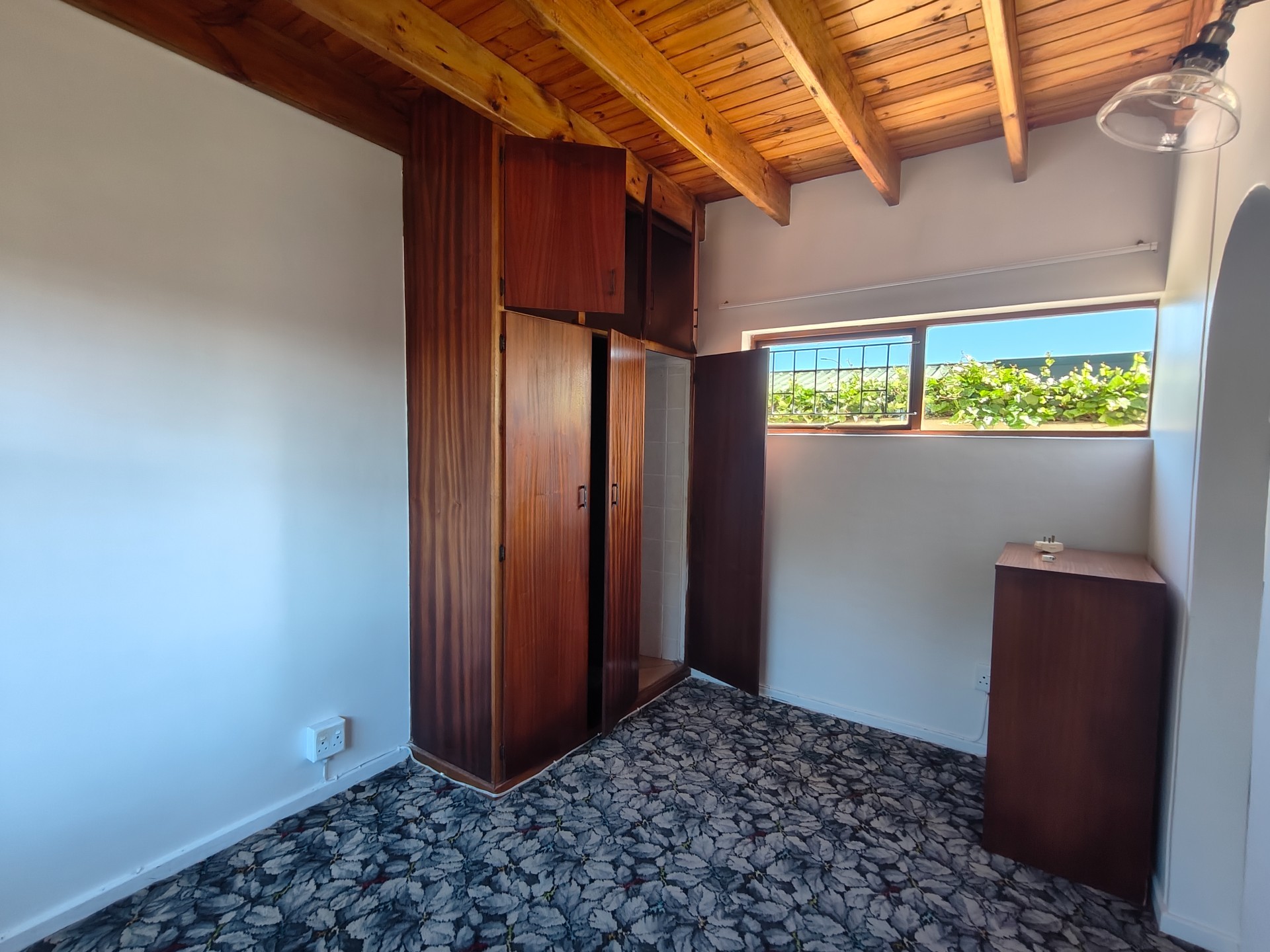 Duplex for rent in Da Nova, Mossel Bay, 80 m²