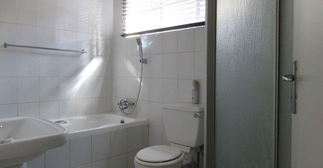 Apartment for sale in Helderkruin View, Helderkruin, Roodepoort, 85 m²