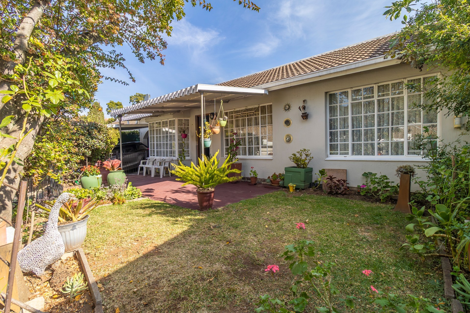 Townhouse for sale in Bryanston, Sandton, 101 m²
