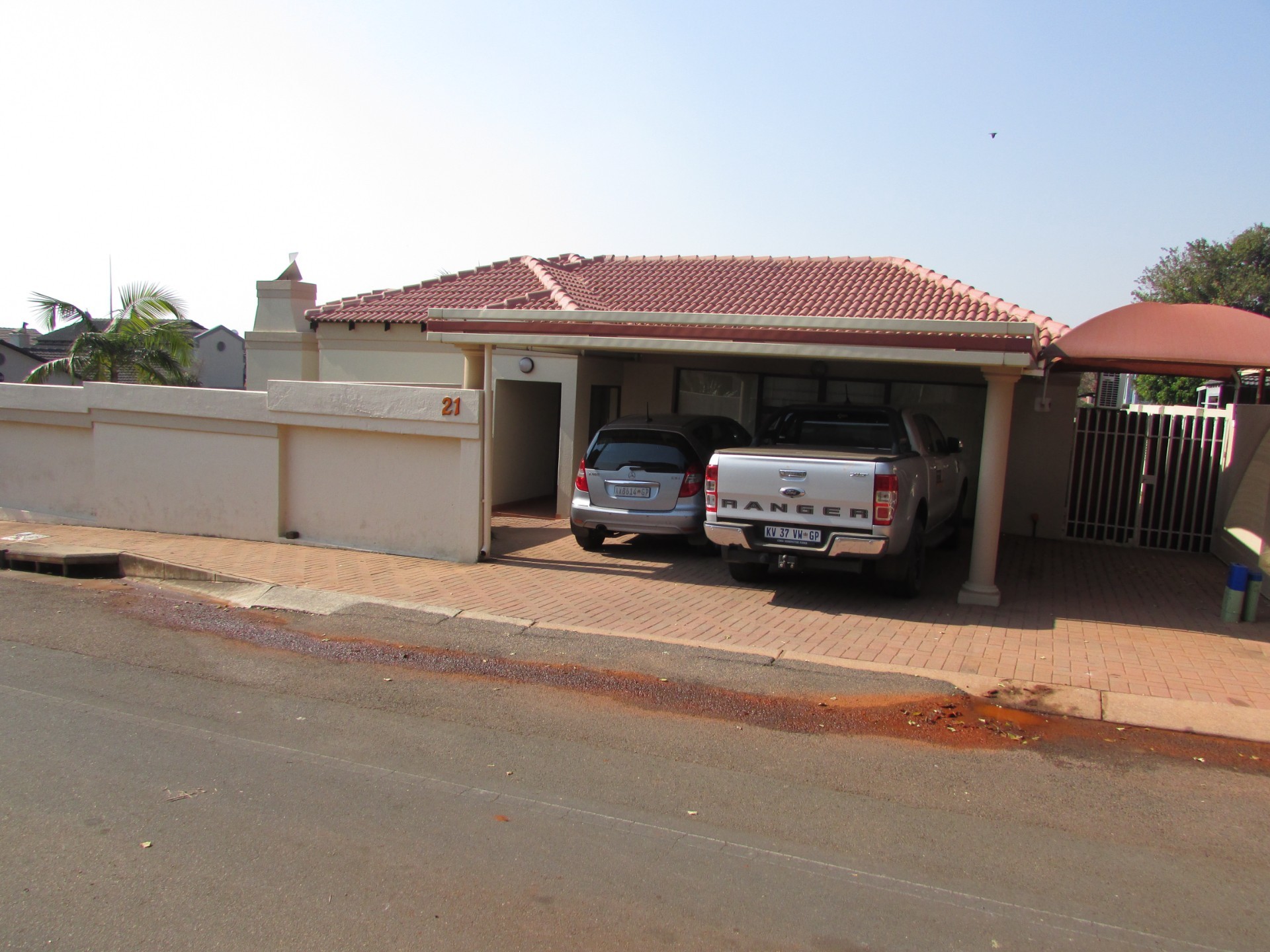 Duet for sale in Ninapark, Akasia, 176 m²
