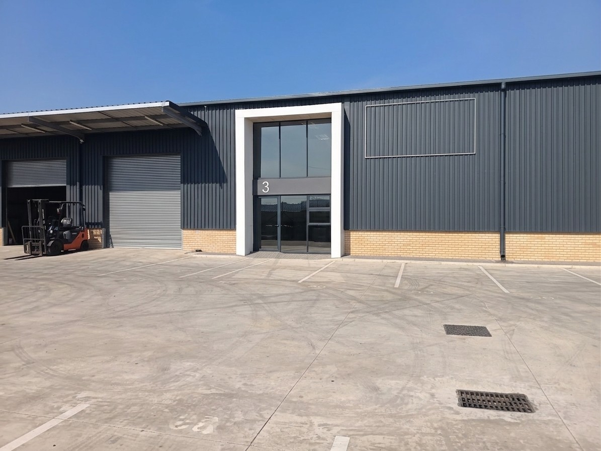 Warehouse To Rent in Glen Anil, Durban North, KwaZulu Natal