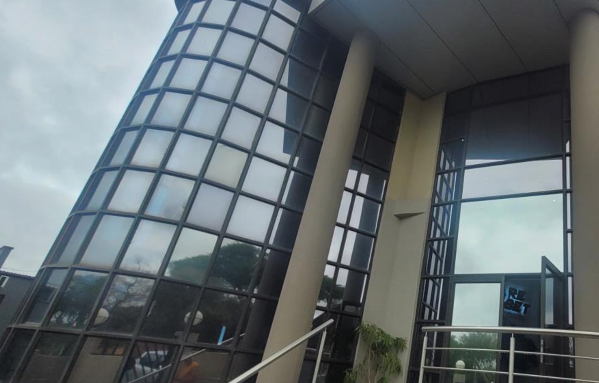 Well Maintained Adaptable Highy Functional Property For Sale - Tenanted
