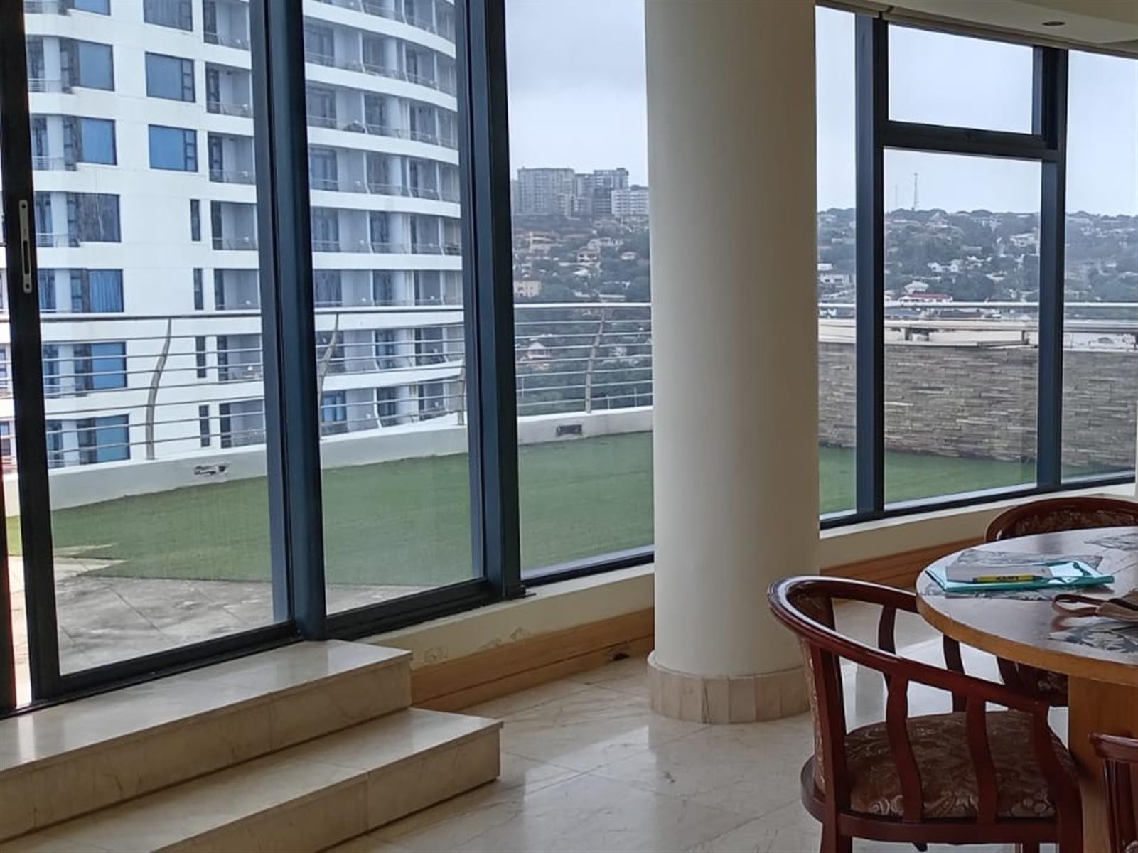 Umhlanga Rocks Pearls Penthouse Available For Rent 4