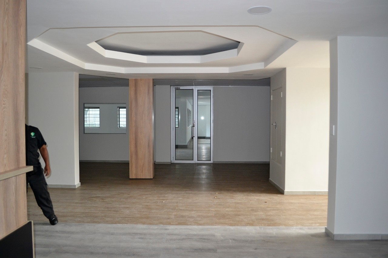REFURBISHED, STAND ALONE, 3949 SQM OFFICE BUILDING, TO LIKE BRAND NEW, WAITING TO BE CONFIGURED FOR 4