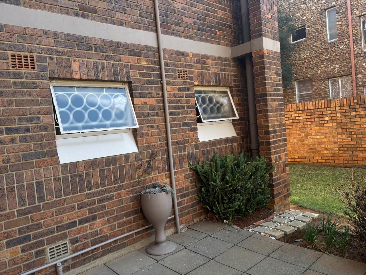 Apartment for sale in Three Rivers, Vereeniging, 114 m²