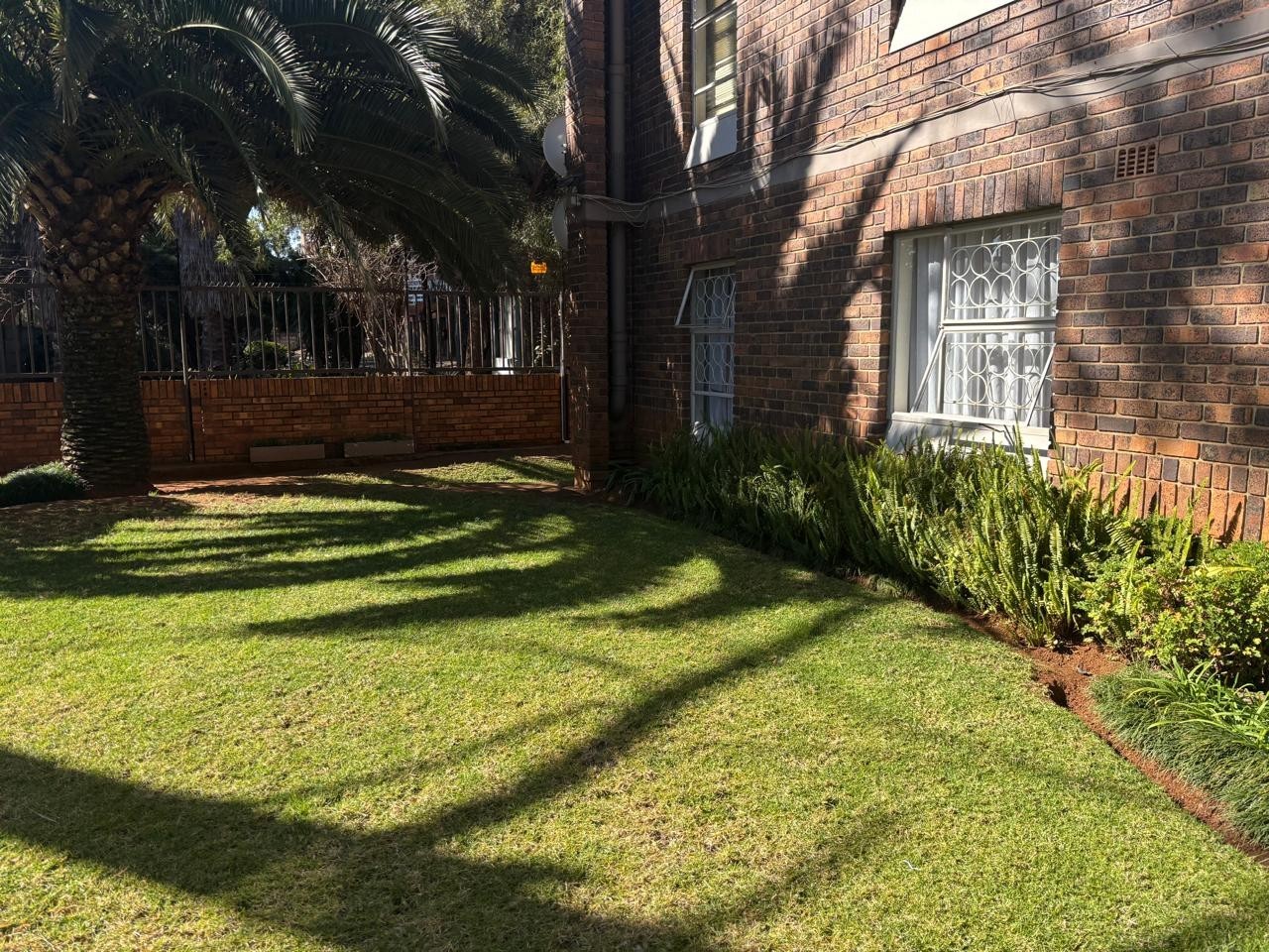 Apartment for sale in Three Rivers, Vereeniging, 114 m²
