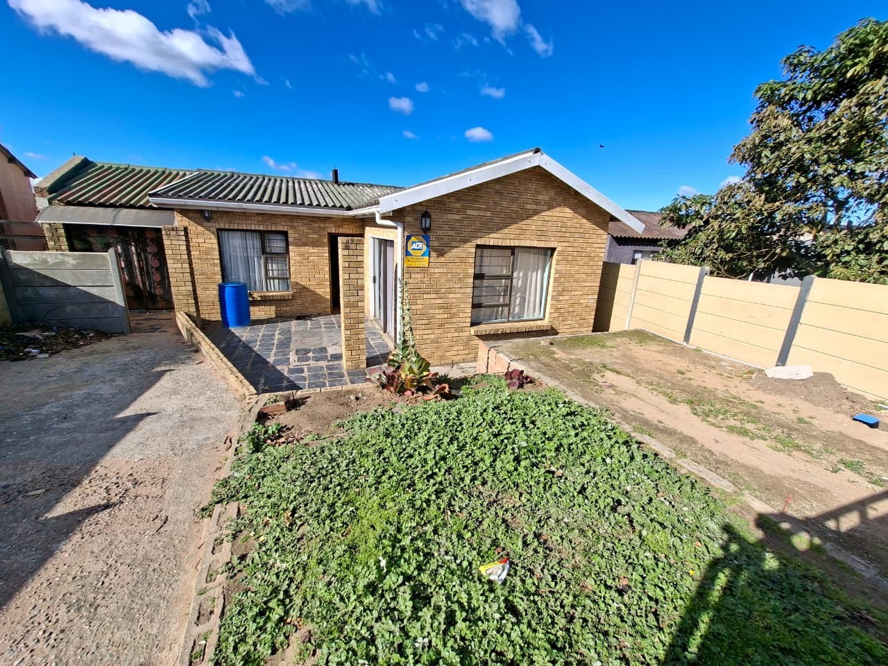 House for sale in Pacaltsdorp, George, 173 m²