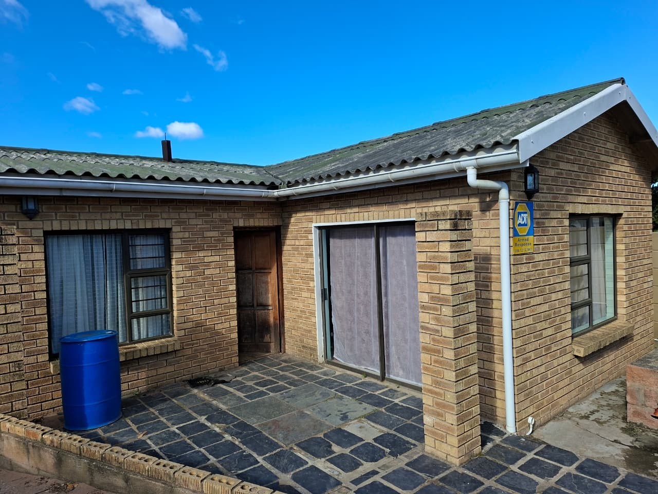 House for sale in Pacaltsdorp, George, 173 m²