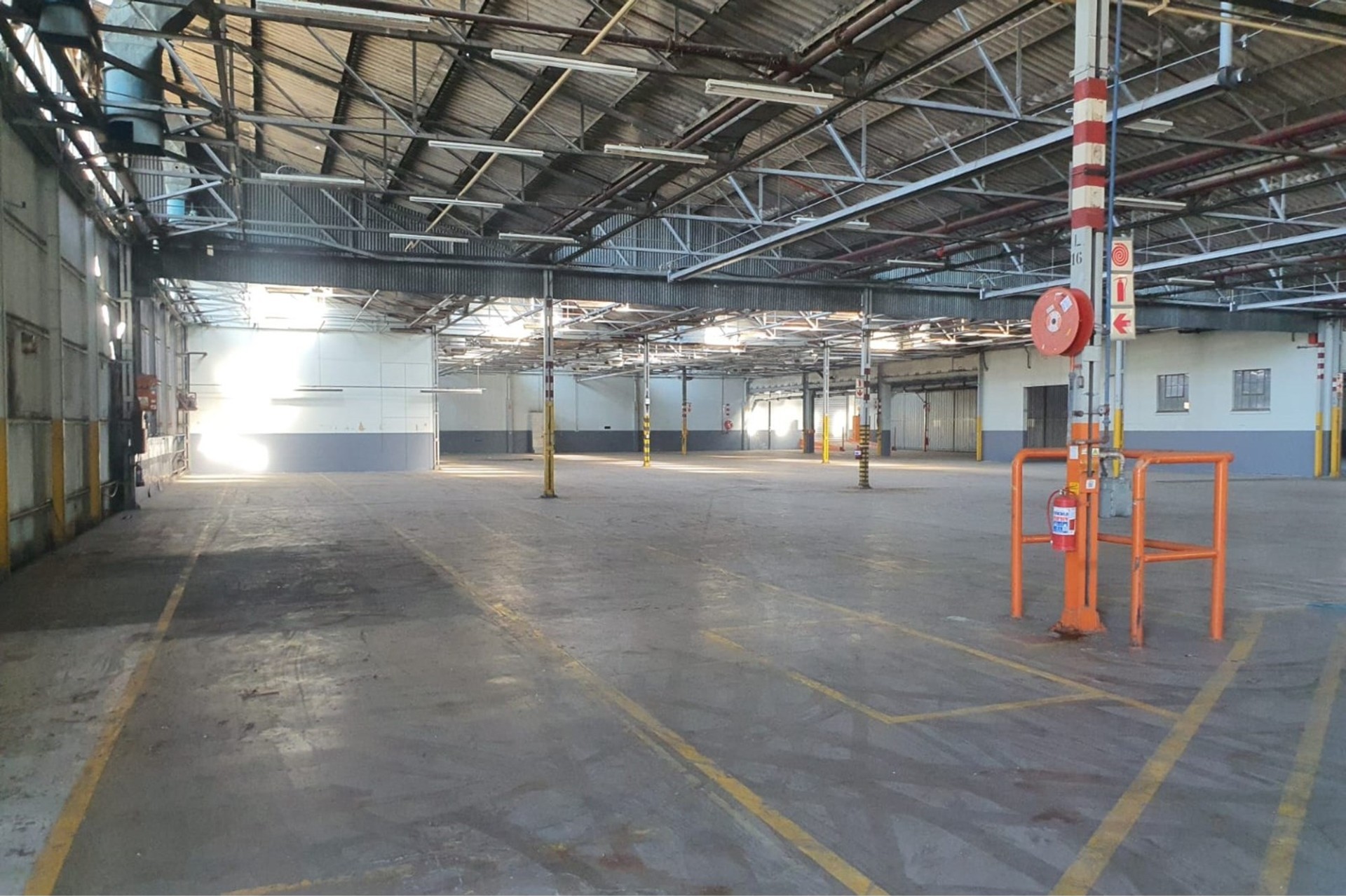 High-Powered A-Grade Industrial Facility with Exceptional Logistics Infrastructure 3