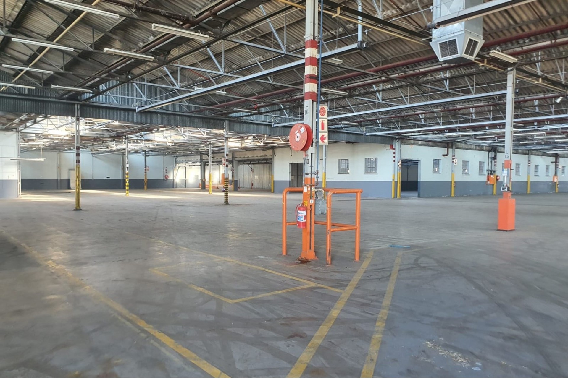 High-Powered A-Grade Industrial Facility with Exceptional Logistics Infrastructure 4