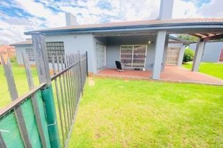 House For Sale in Ben Fleur, Witbank 3