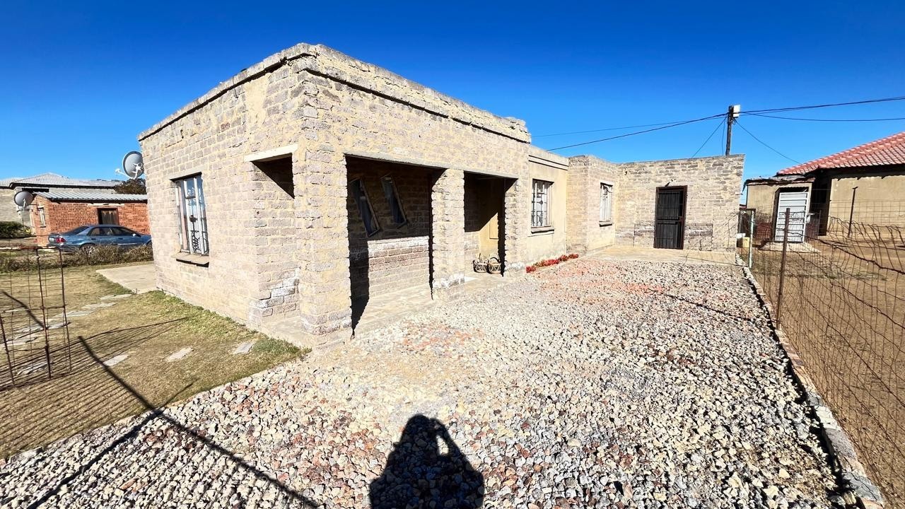 House for sale in Amelia, Zamdela, Sasolburg, 300 m²