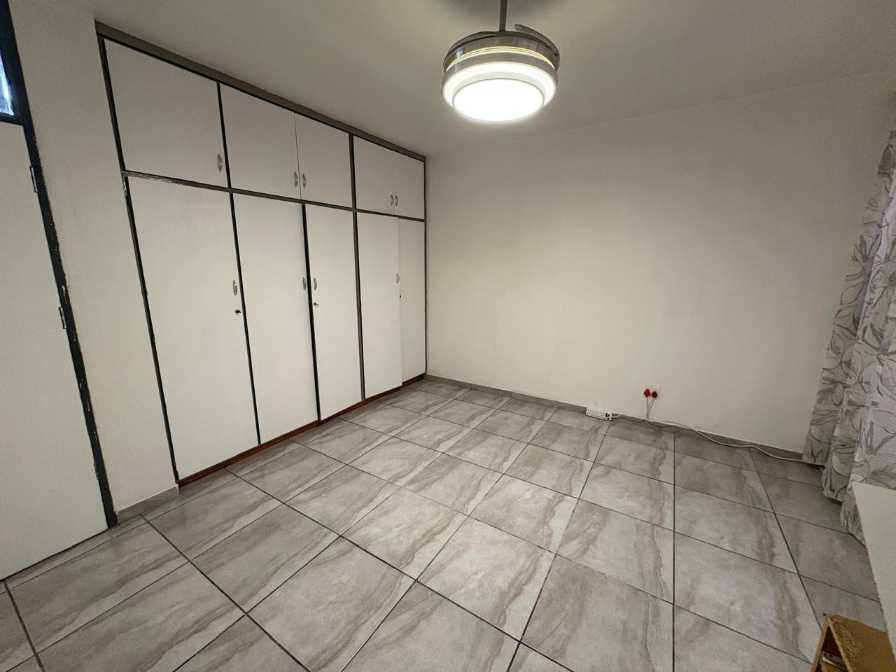 Apartment for sale in Pioneer Park, Newcastle, KwaZulu Natal, 94 m²