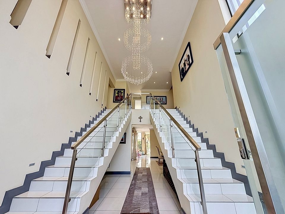 House for sale in Midstream Estate, Centurion, 623 m²