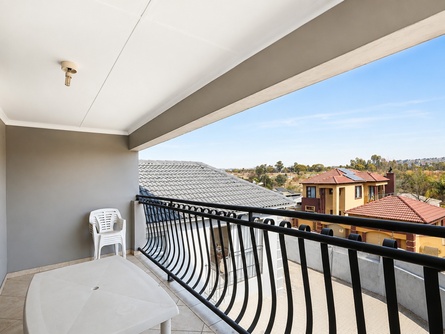 House For Sale in Cosmo City, Roodepoort 2